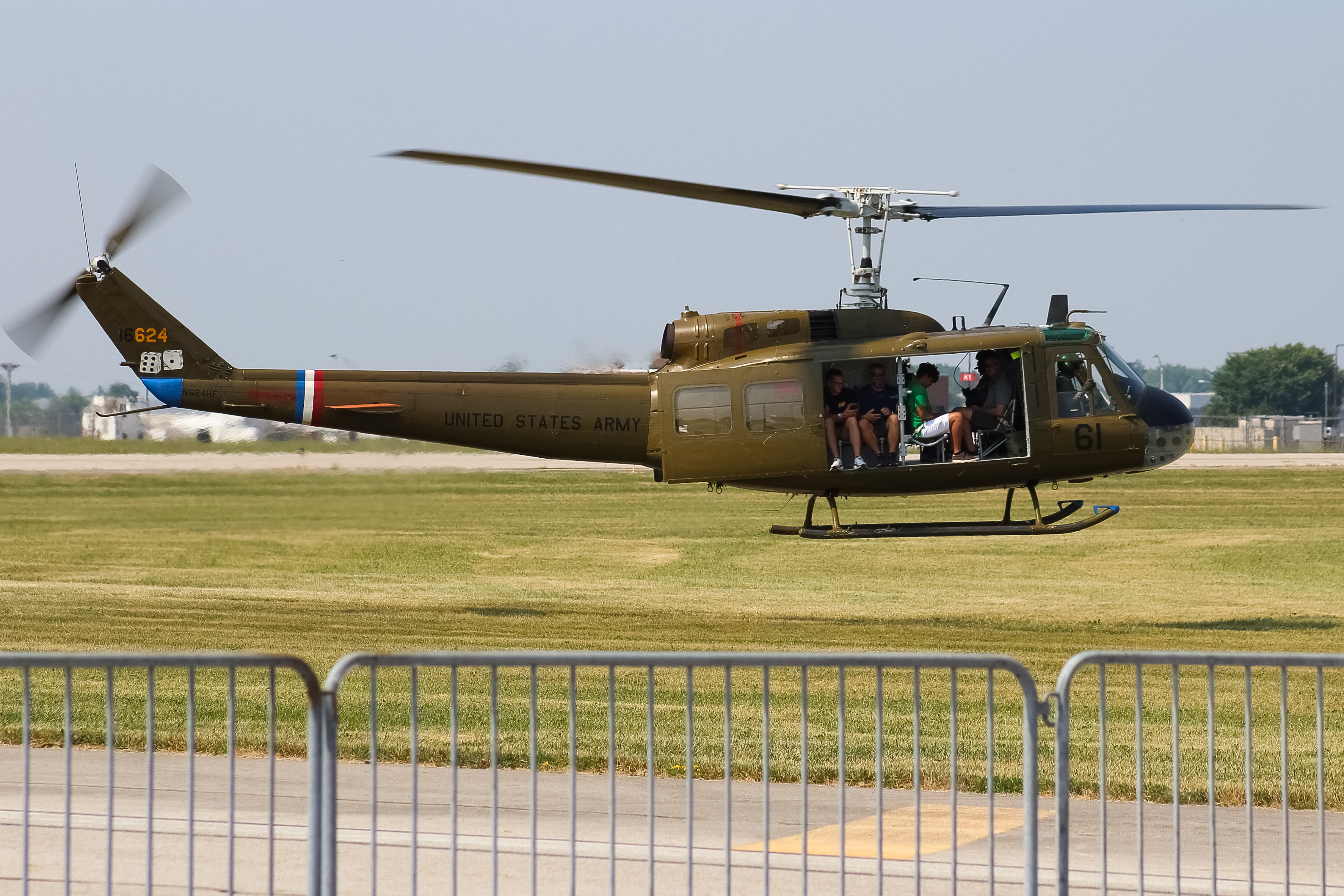 Full size: PRIVATE  Bell UH-1 Huey/Iroquois  N624HF at James M Cox Dayton International Airport