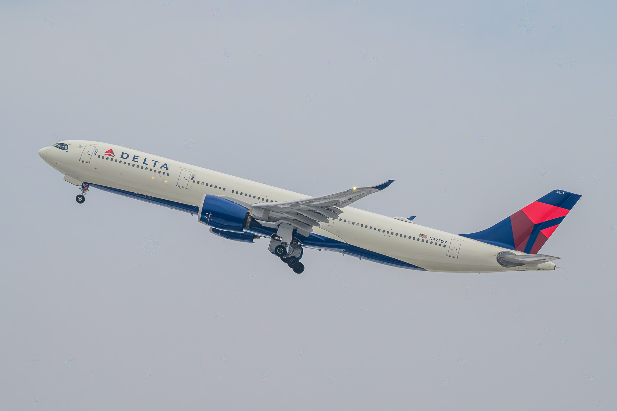 Full size: Delta Airlines Airbus A330-900 N427DX at John F. Kennedy International Airport