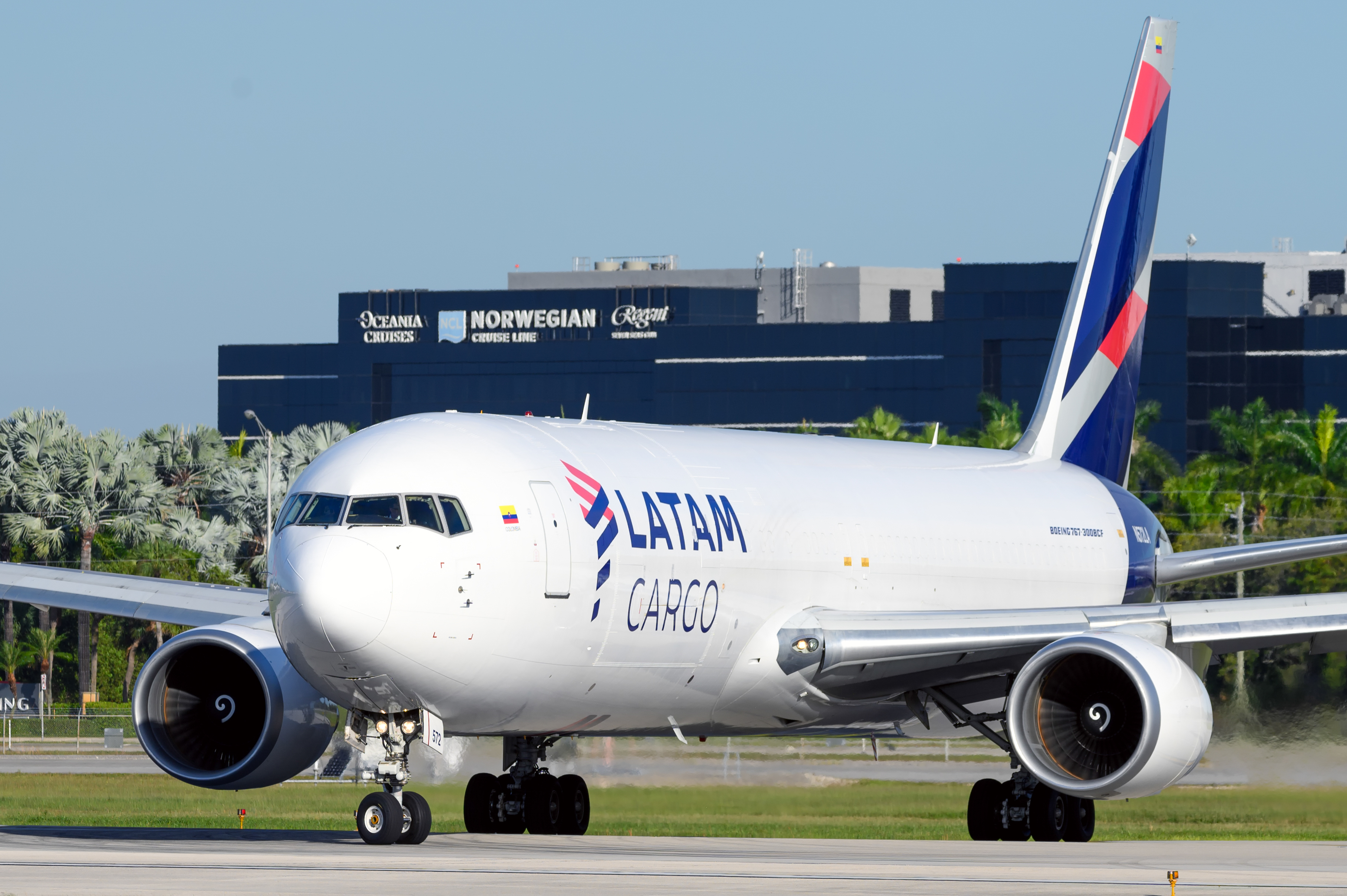 Full size: LATAM Cargo Boeing 767-300F N572LA at Miami International Airport