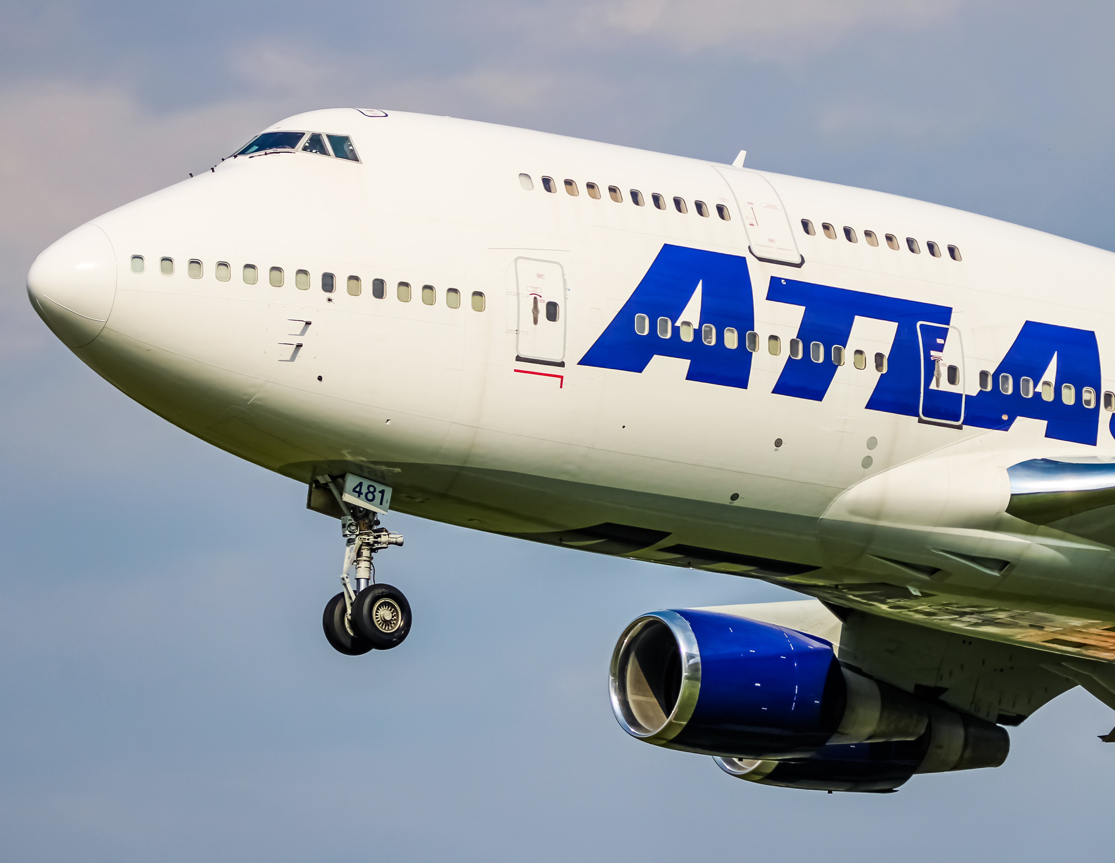 Full size: Atlas Air Boeing 747-400 N481MC at Baltimore/Washington International Thurgood Marshall Airport