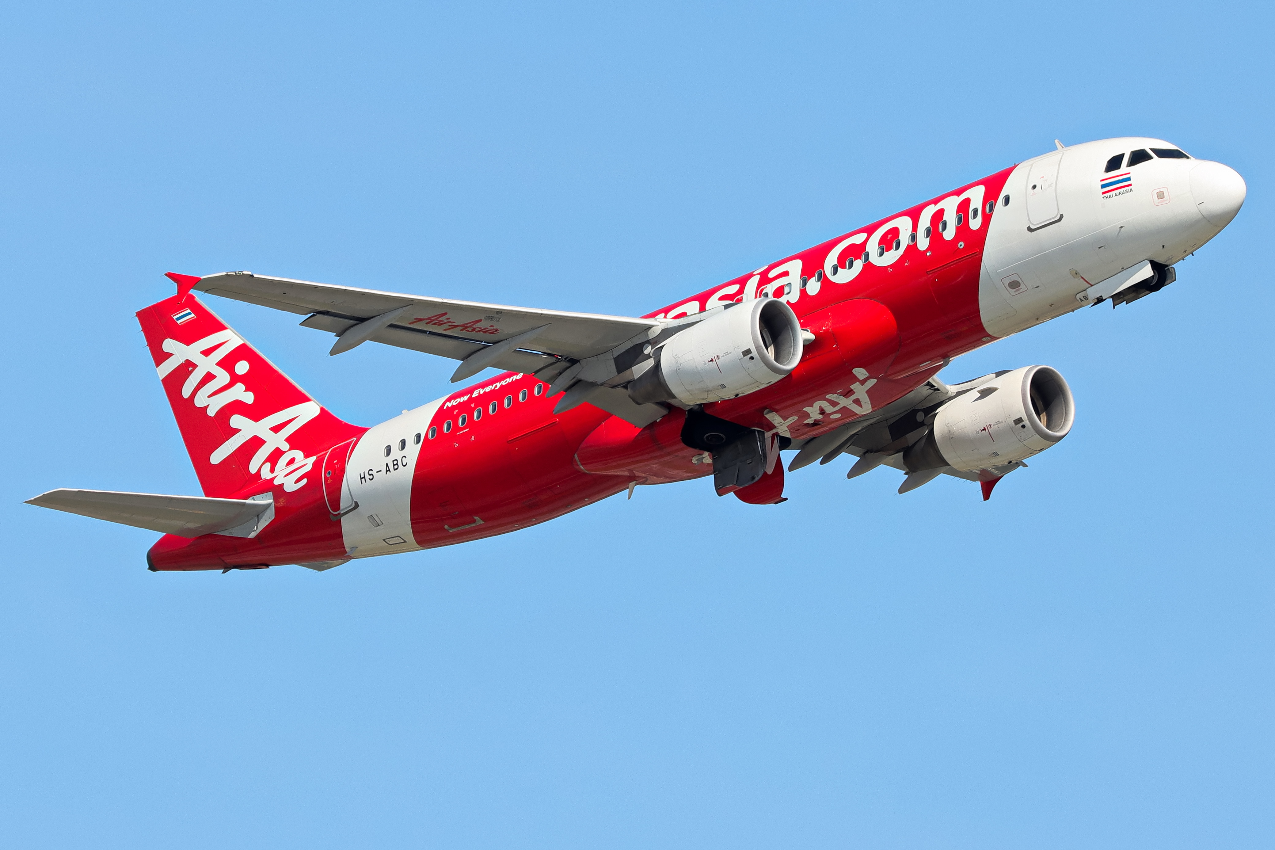 Full size: AirAsia Airbus A320 HS-ABC at Hong Kong International Airport