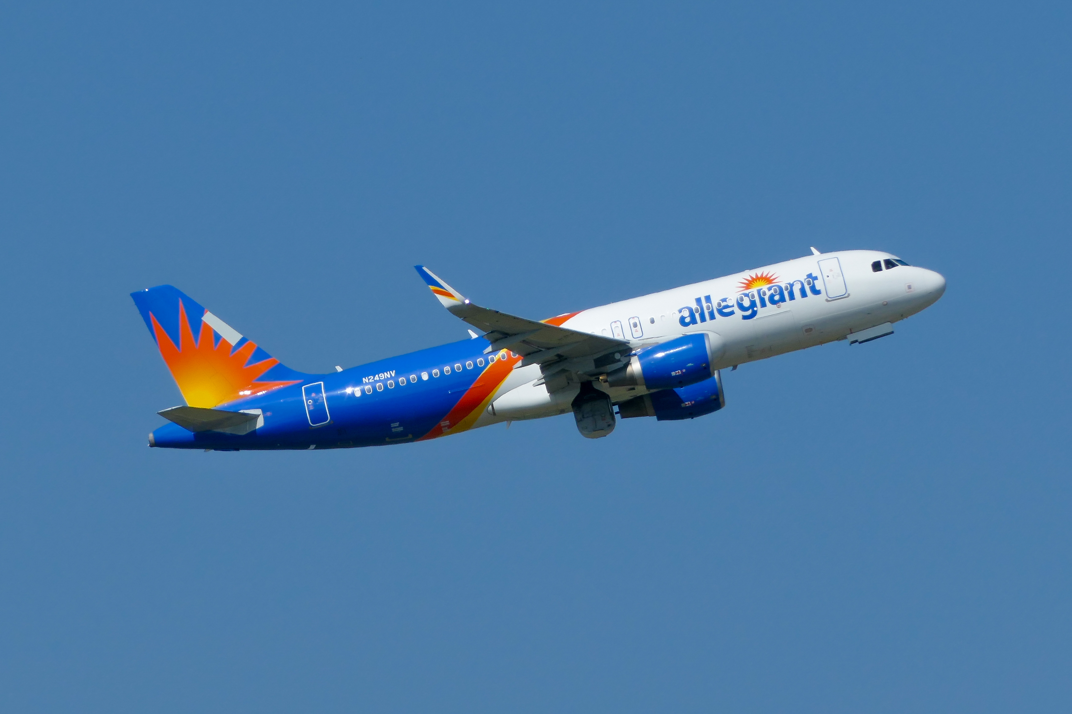 Full size: Allegiant Air Airbus A320 N249NV  at Austin-Bergstrom International Airport