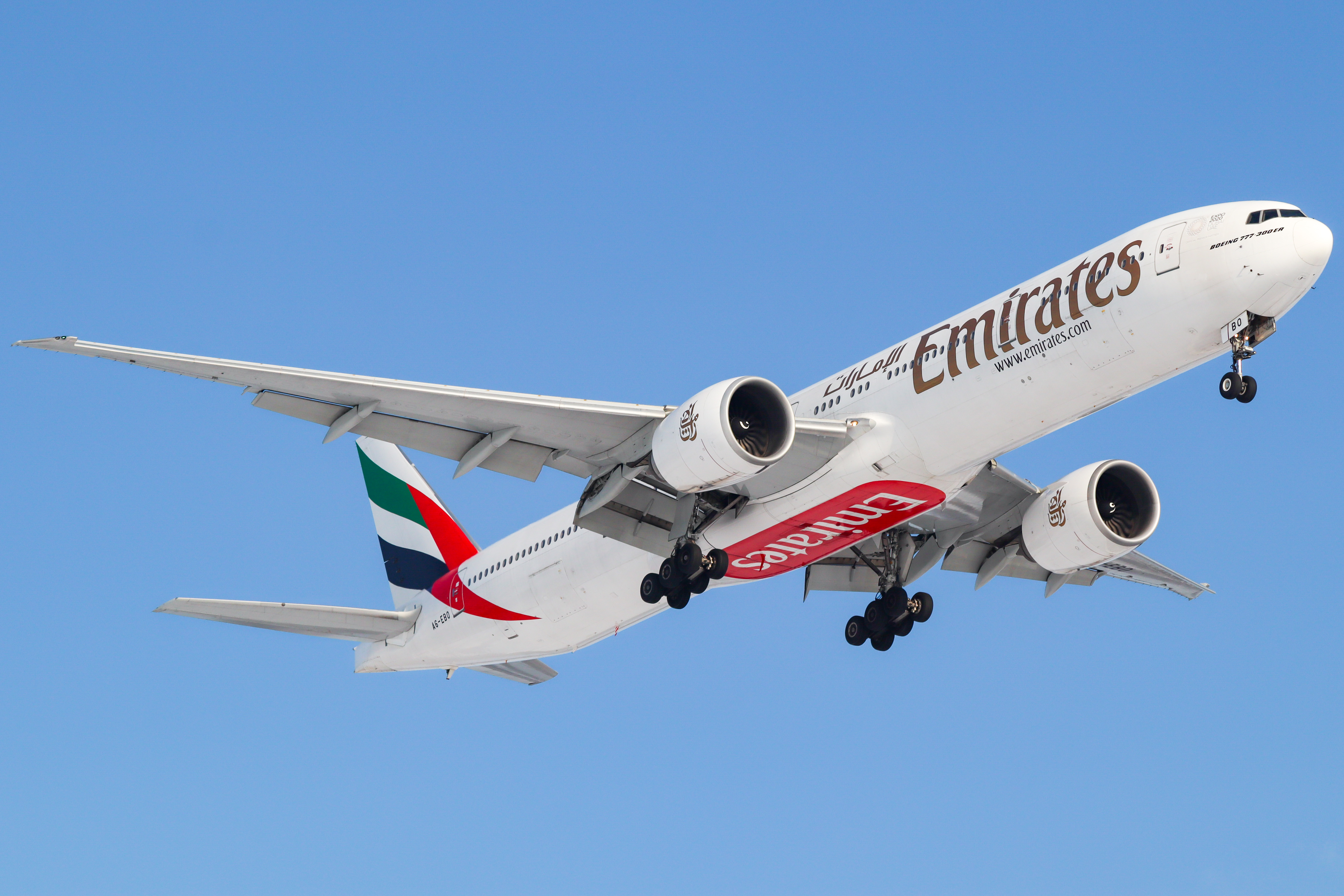 Full size: Emirates Boeing 777-300ER A6-EBO at Rickenbacker International Airport