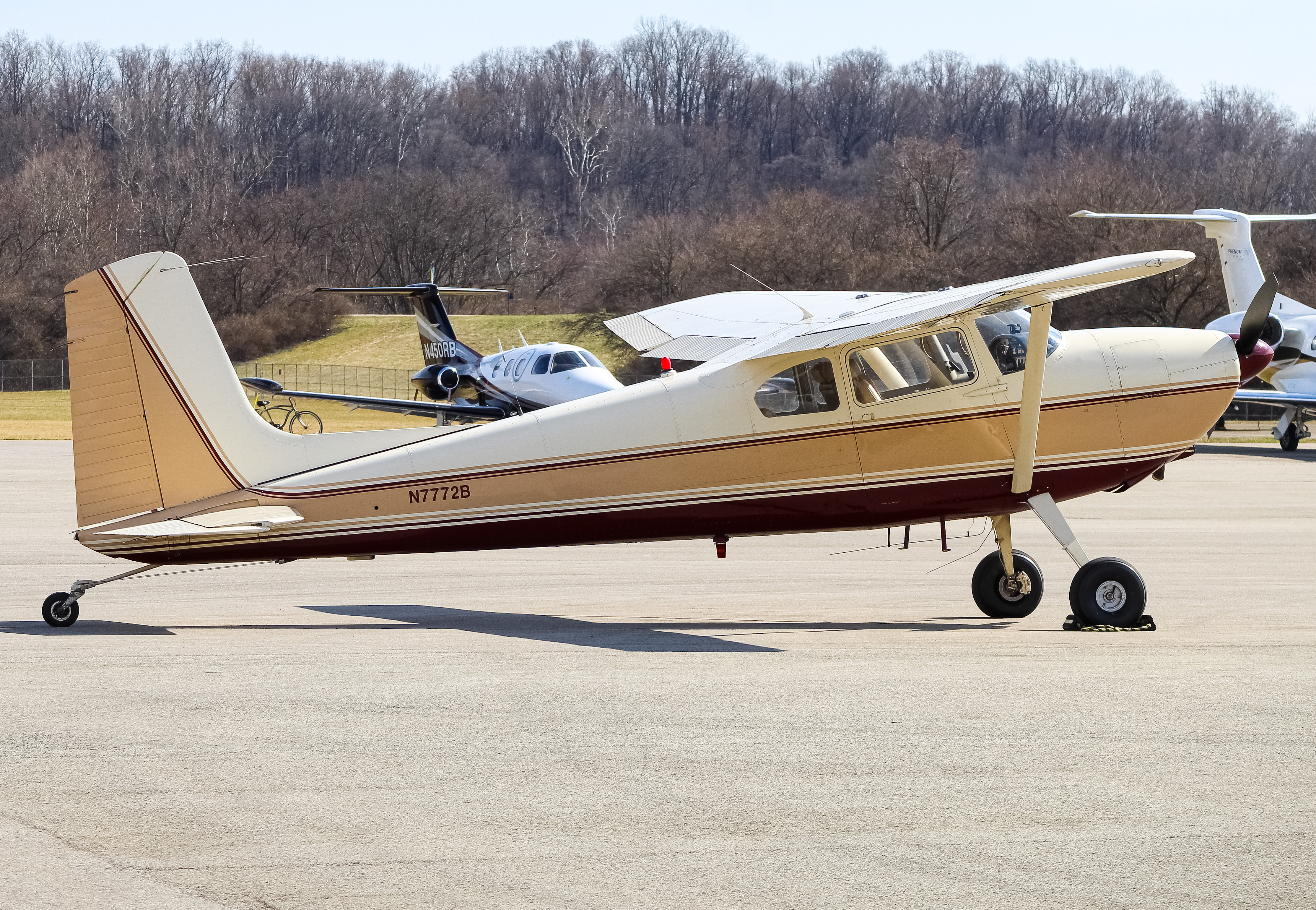 Full size: PRIVATE  Cessna 180 N7772B at Cincinnati Municipal Airport/Lunken Field