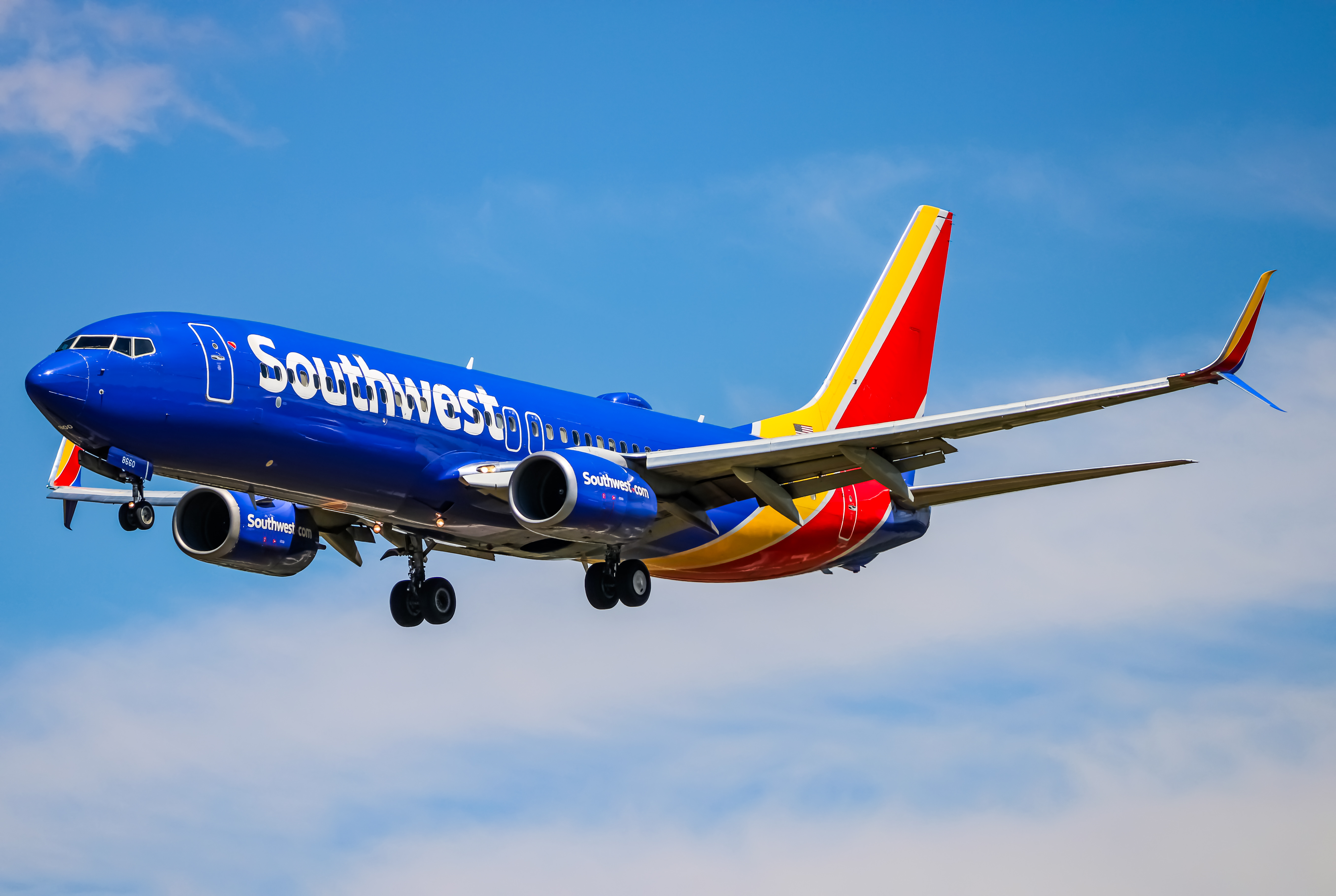 Full size: Southwest Airlines Boeing 737-800 N8660A at Baltimore/Washington International Thurgood Marshall Airport