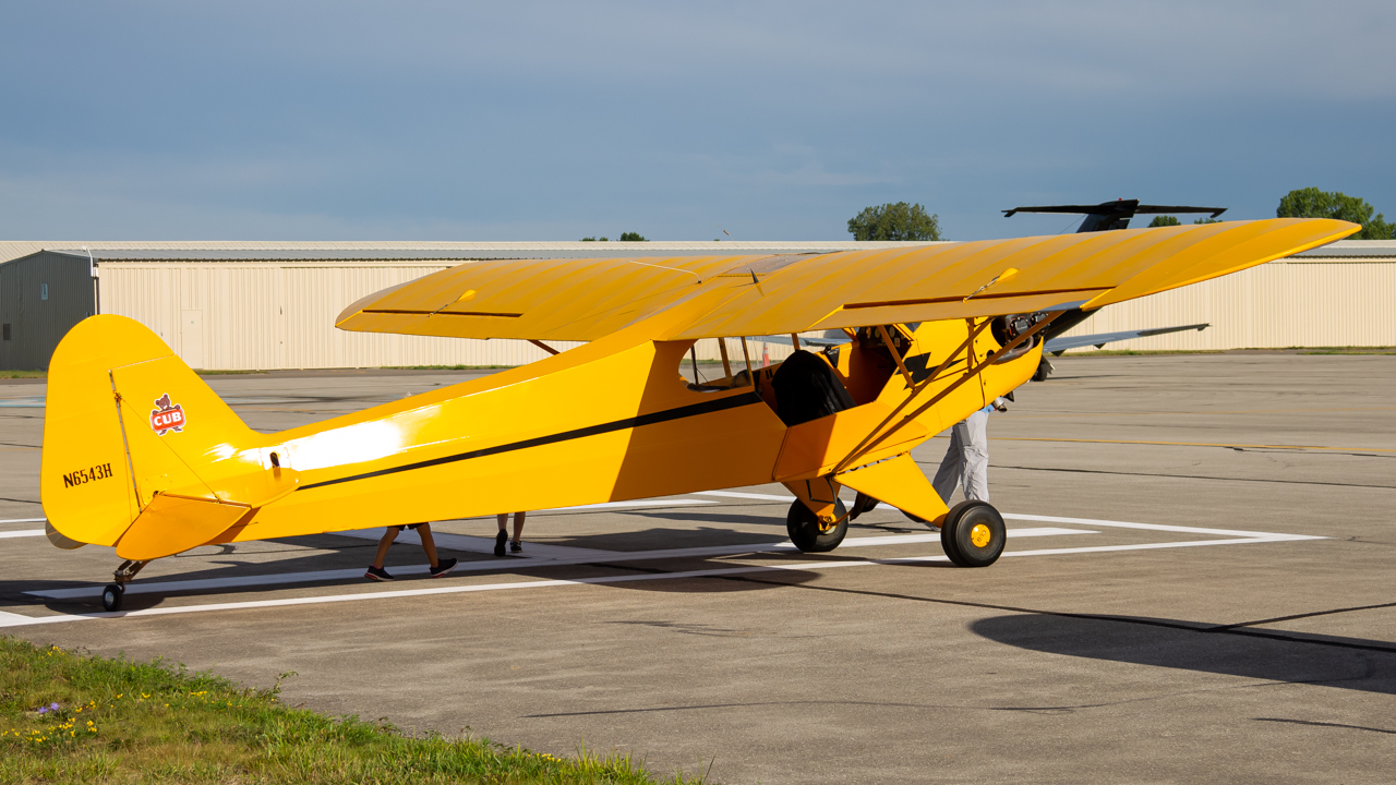 Full size: PRIVATE Piper Cub N6543H at Delaware Municipal Airport