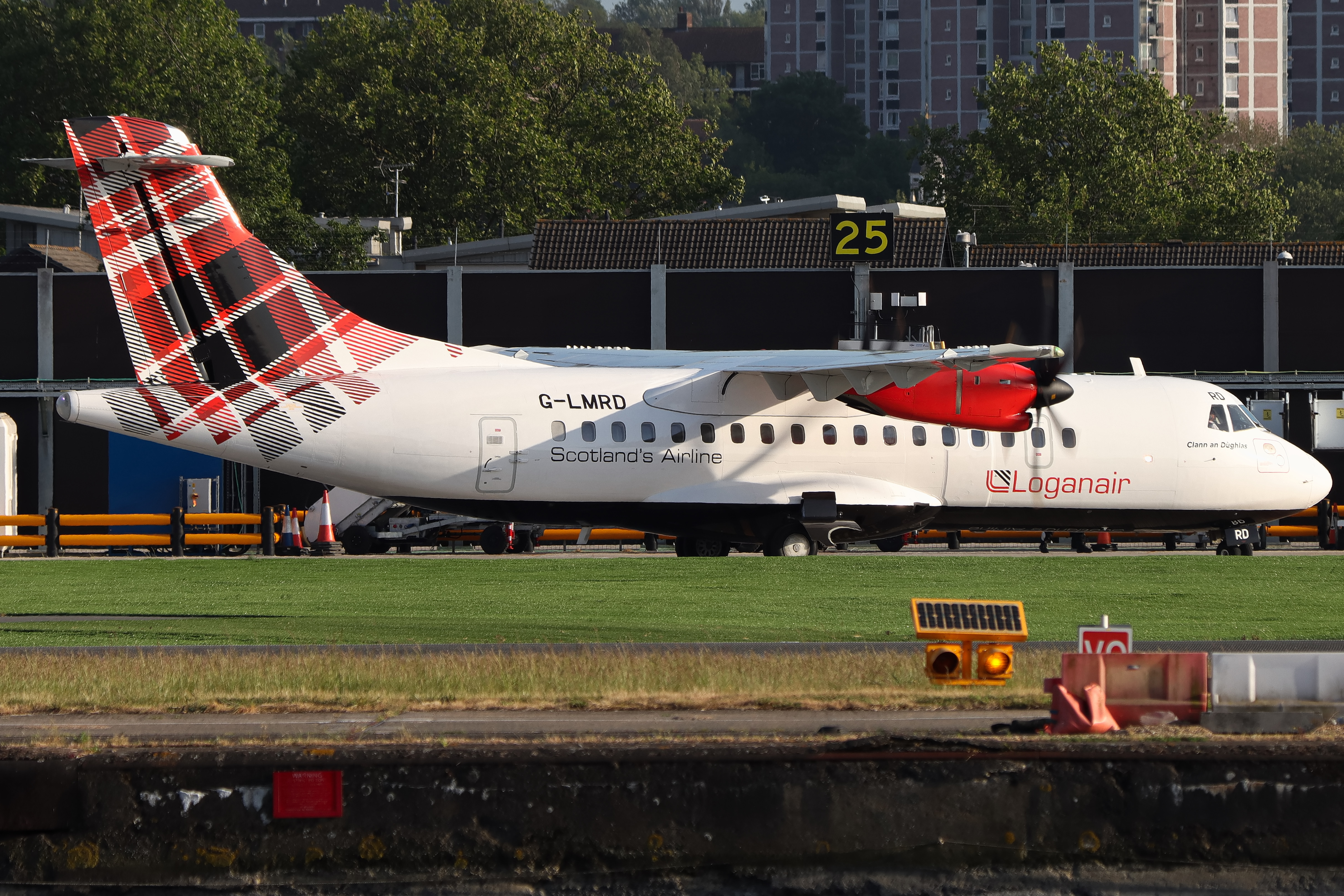Full size: Loganair ATR 42-500 G-LMRD at London City Airport