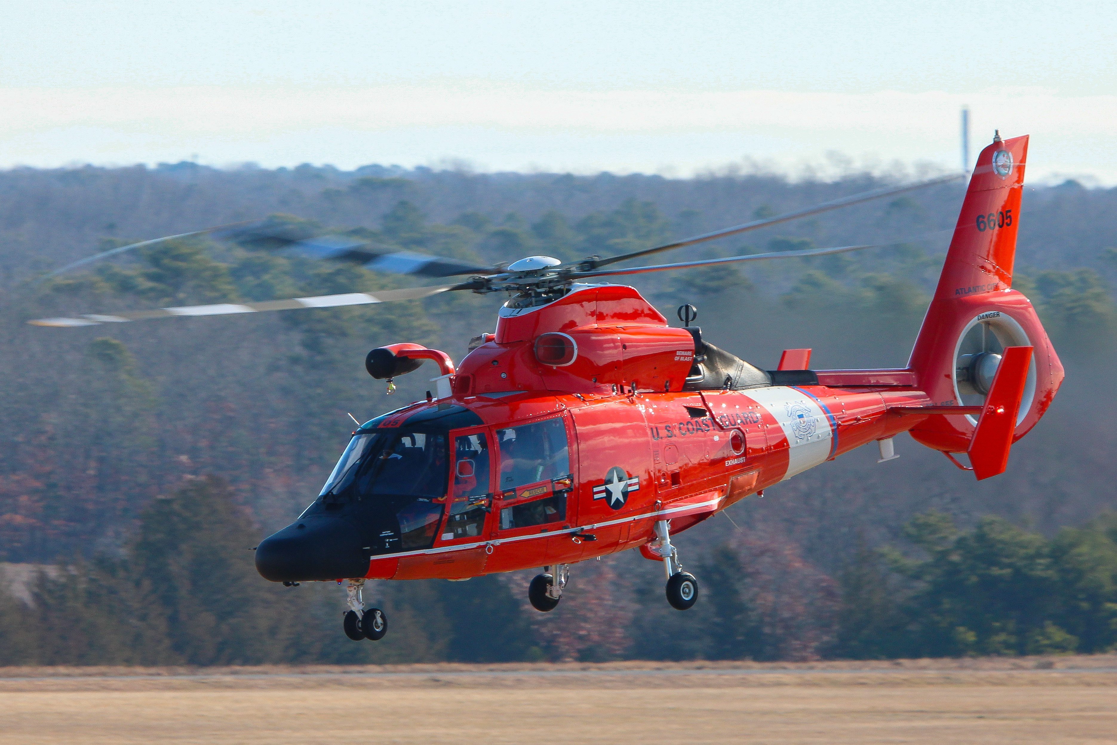 Full size: USCG - United States Coast Guard Arospatiale MH-65D Dolphin  6605 at Atlantic City International Airport
