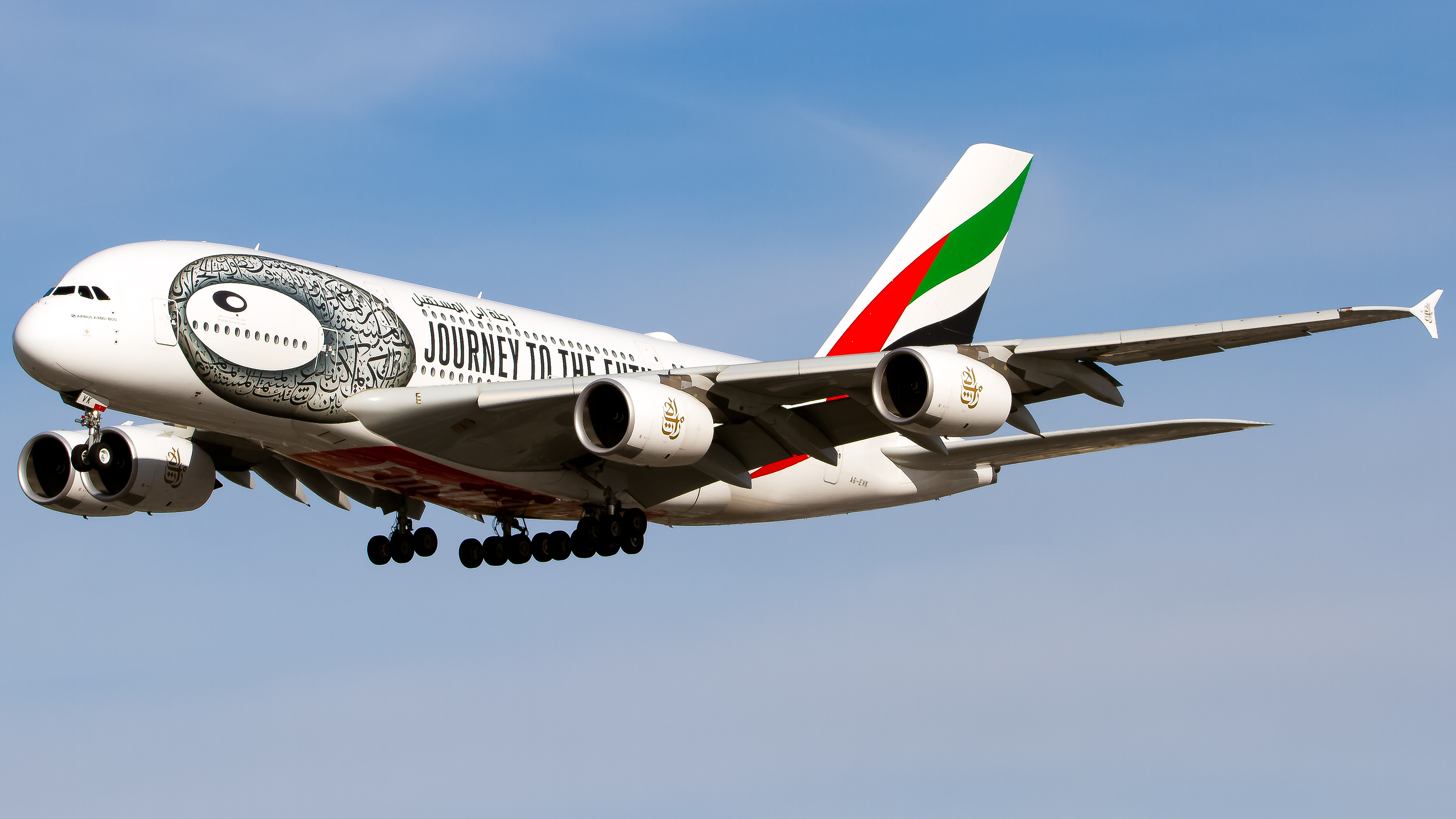 Full size: Emirates Airbus A380-800 A6-EVK at Los Angeles International Airport