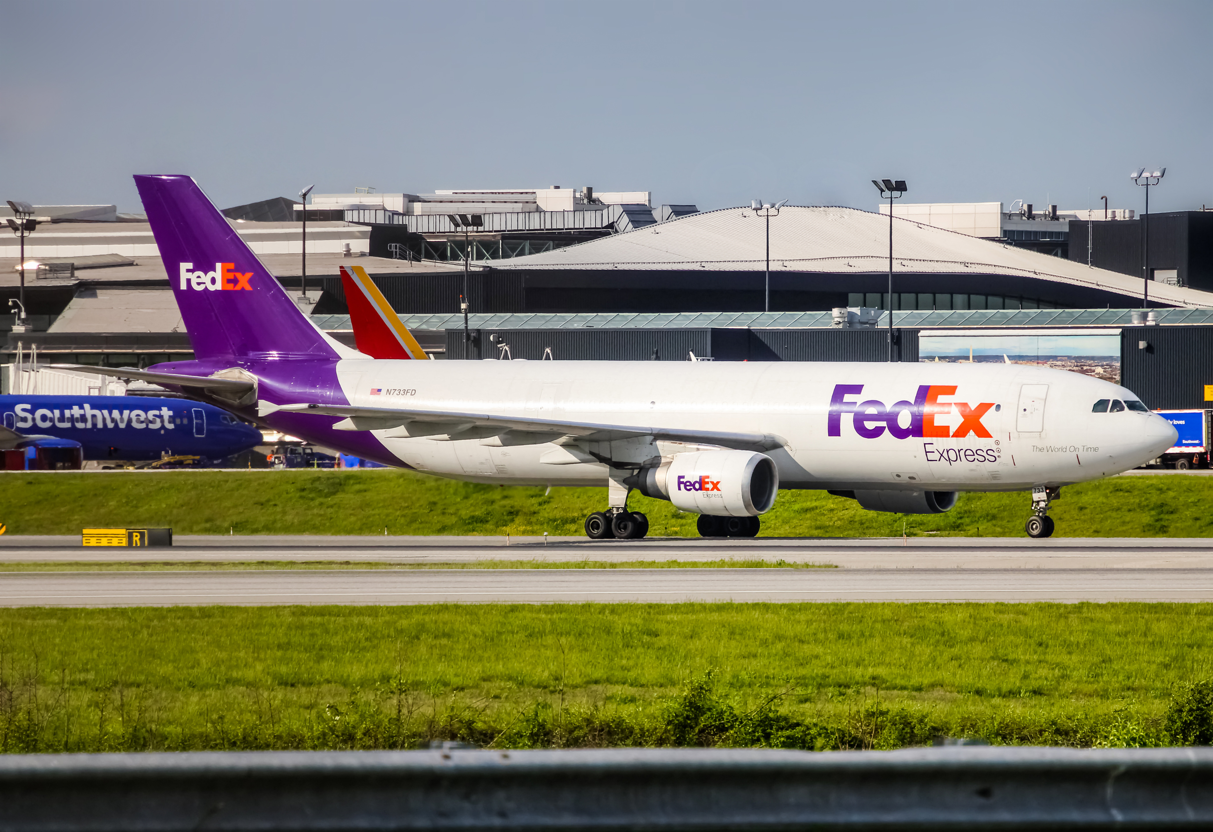 Full size: FedEx Airbus A300F-600 N733FD at Baltimore/Washington International Thurgood Marshall Airport