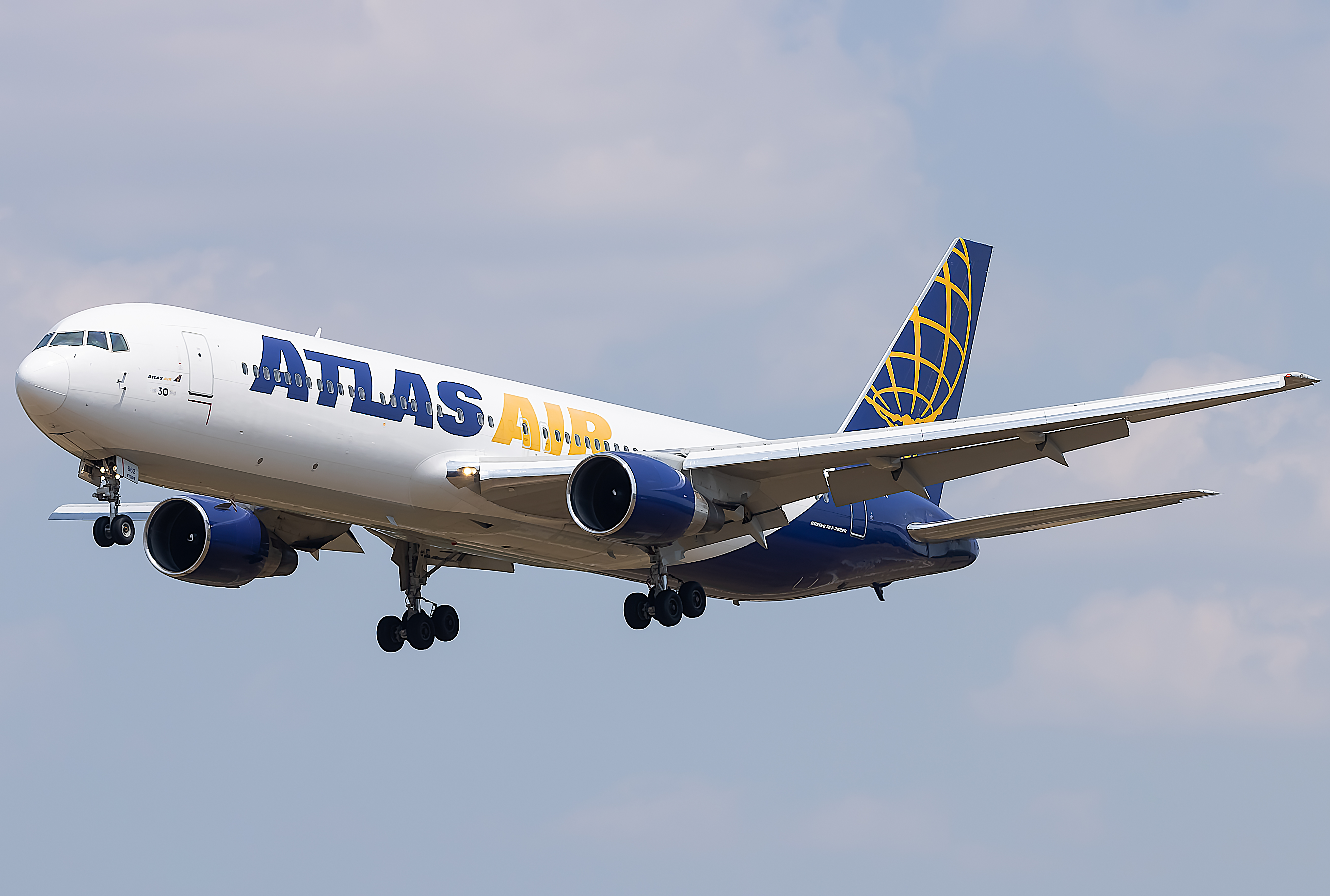 Full size: Atlas Air Boeing 767-300ER N662GT at Baltimore/Washington International Thurgood Marshall Airport