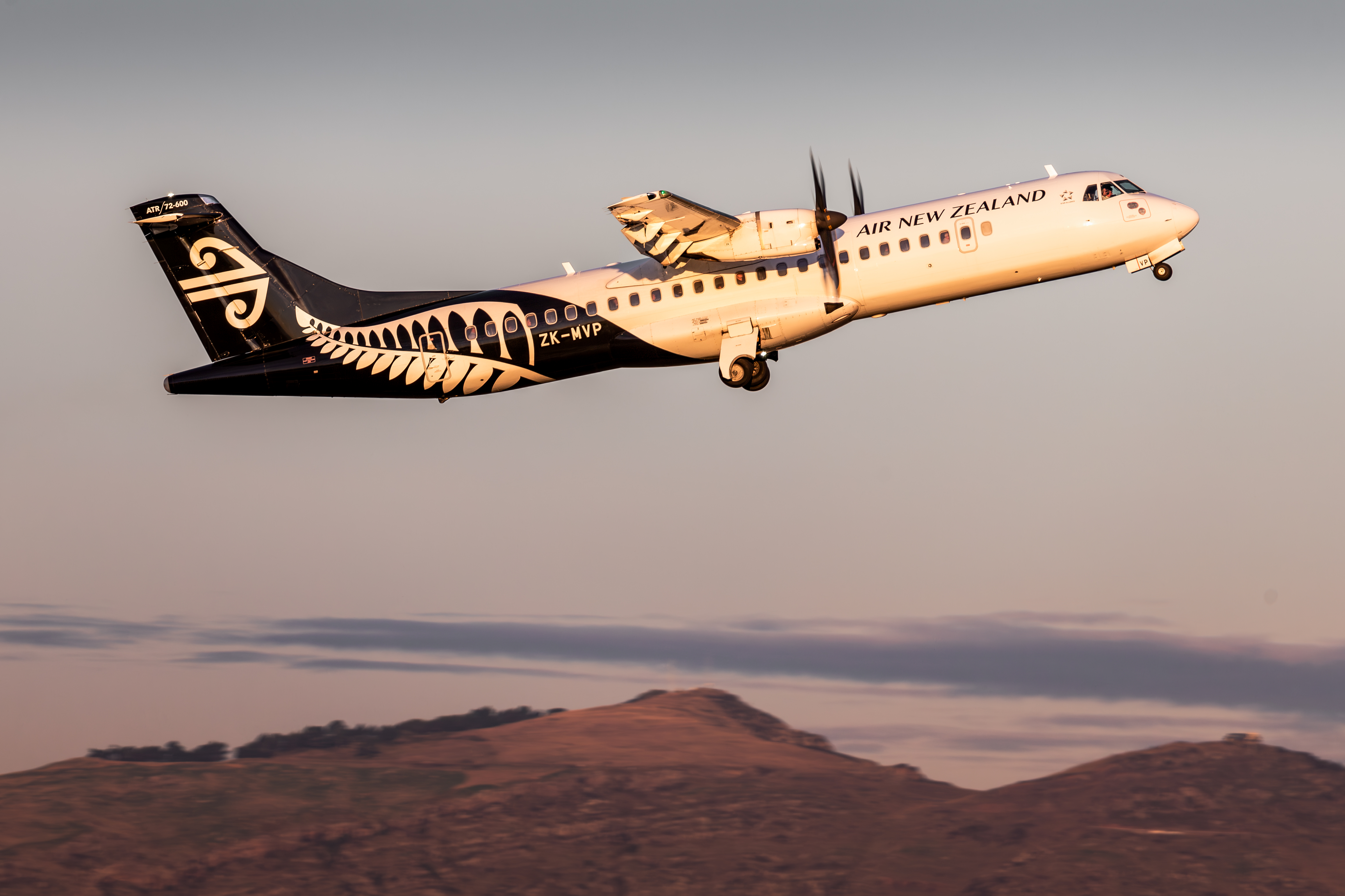 Full size: Air New Zealand ATR 72-600 ZK-MVP at Christchurch International Airport