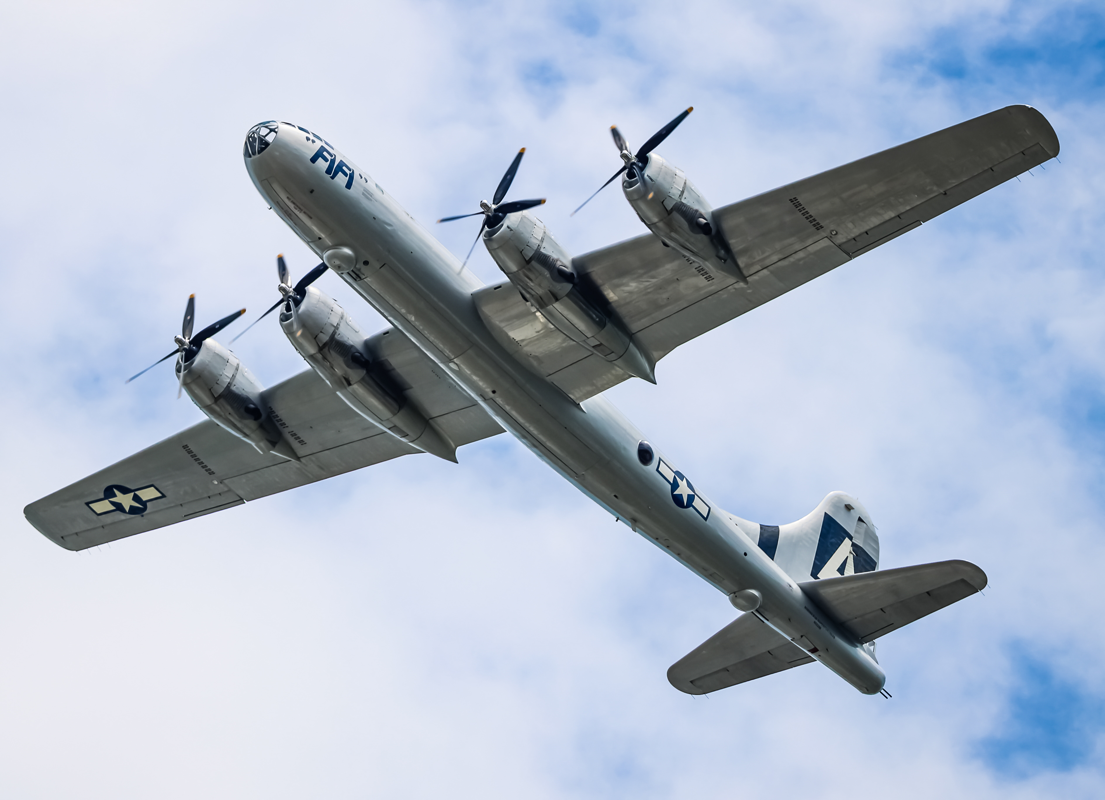Full size: PRIVATE Boeing B-29 SuperFortress N529B at Hagerstown Regional Airport-Richard A Henson Field