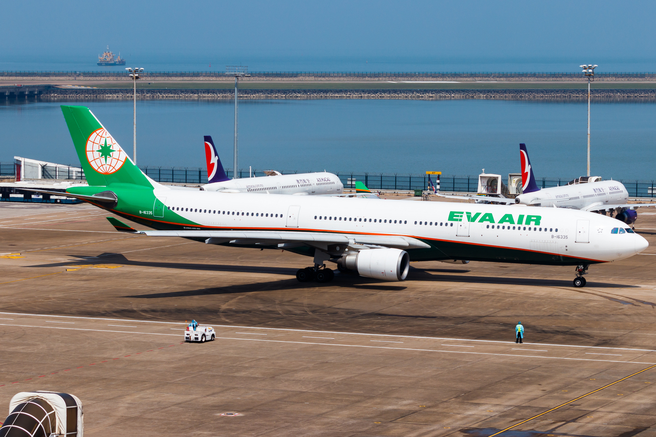 Full size: EVA Air Airbus A330-300 B-16335 at Macau International Airport