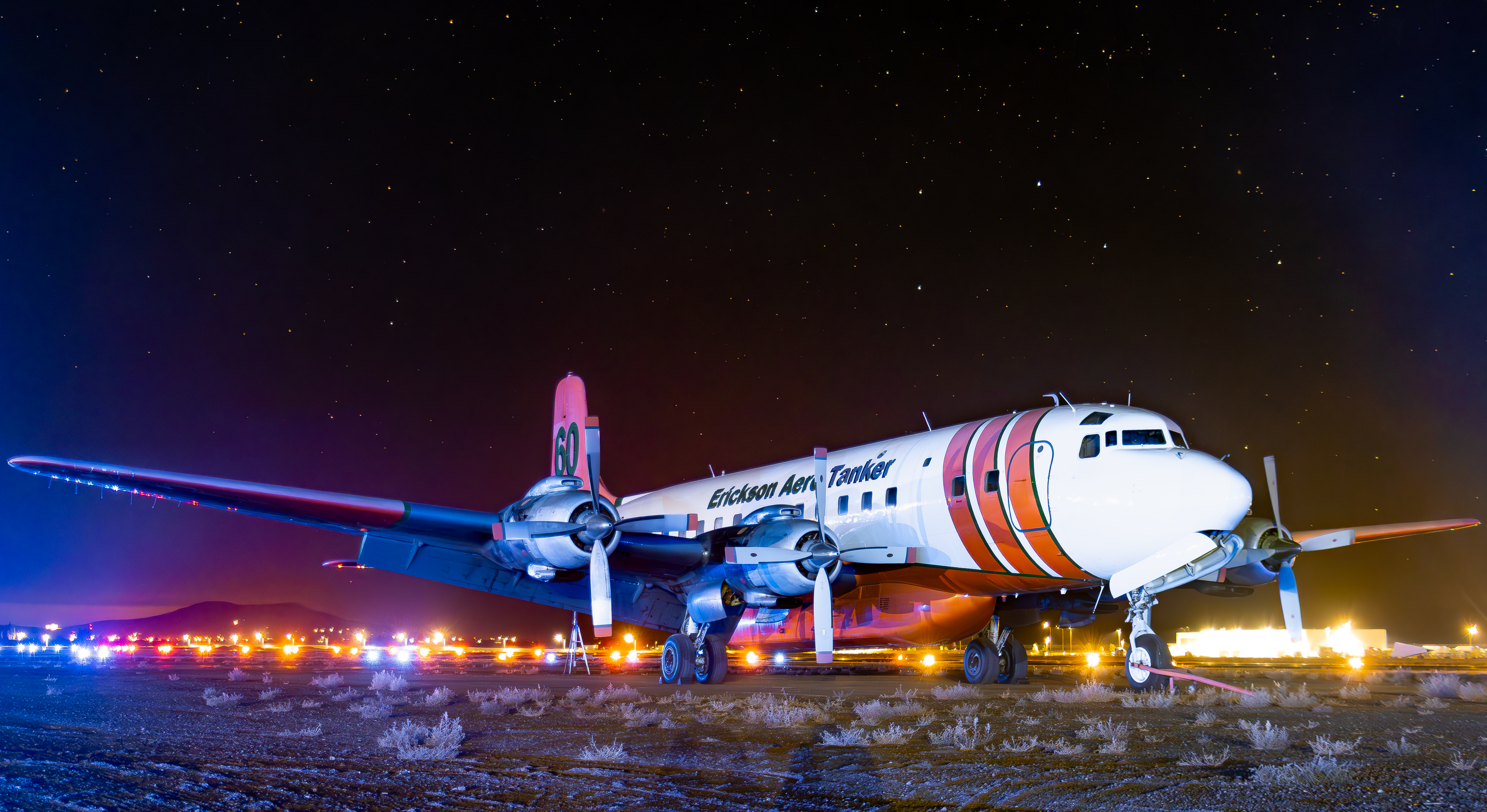 Full size: Erickson Air Tanker Douglas DC-7 N838D at Madras Municipal Airport