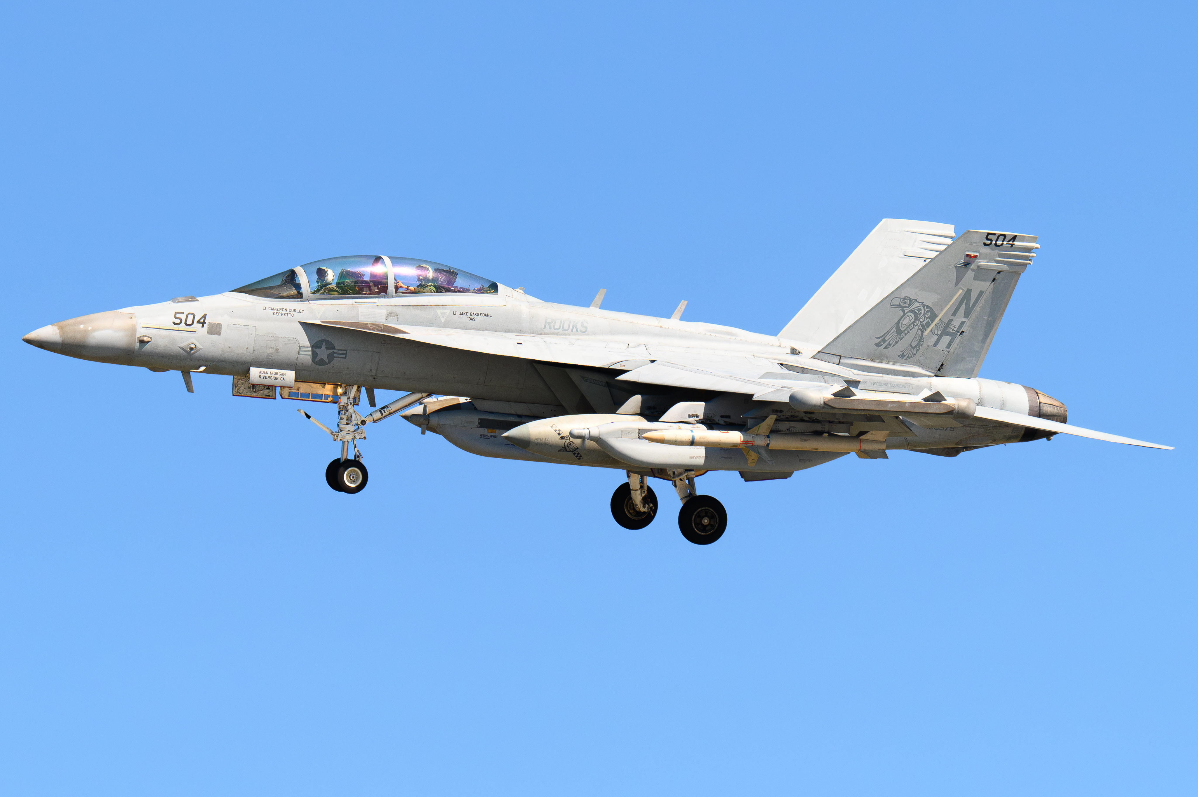 Full size: USN - United States Navy Boeing EA-18G Growler 168379 at North Island NAS