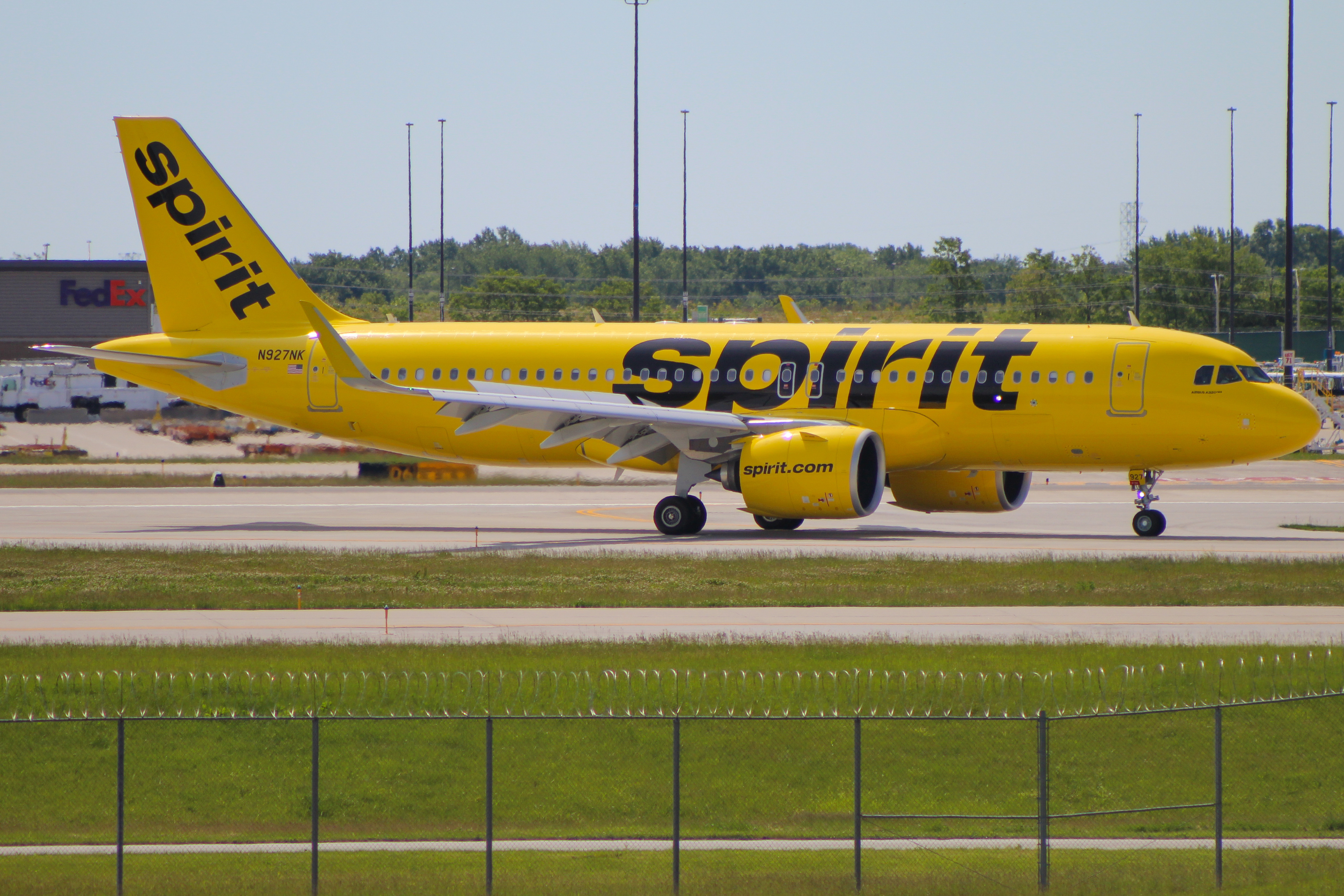 Full size: Spirit Airlines Airbus A320NEO N927NK at Indianapolis International Airport