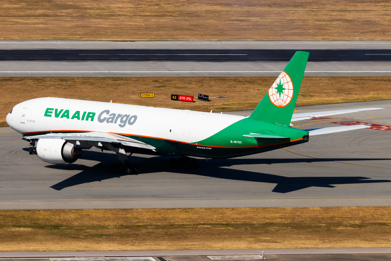 Full size: Eva Air Cargo Boeing 777-F B-16783 at Hong Kong International Airport