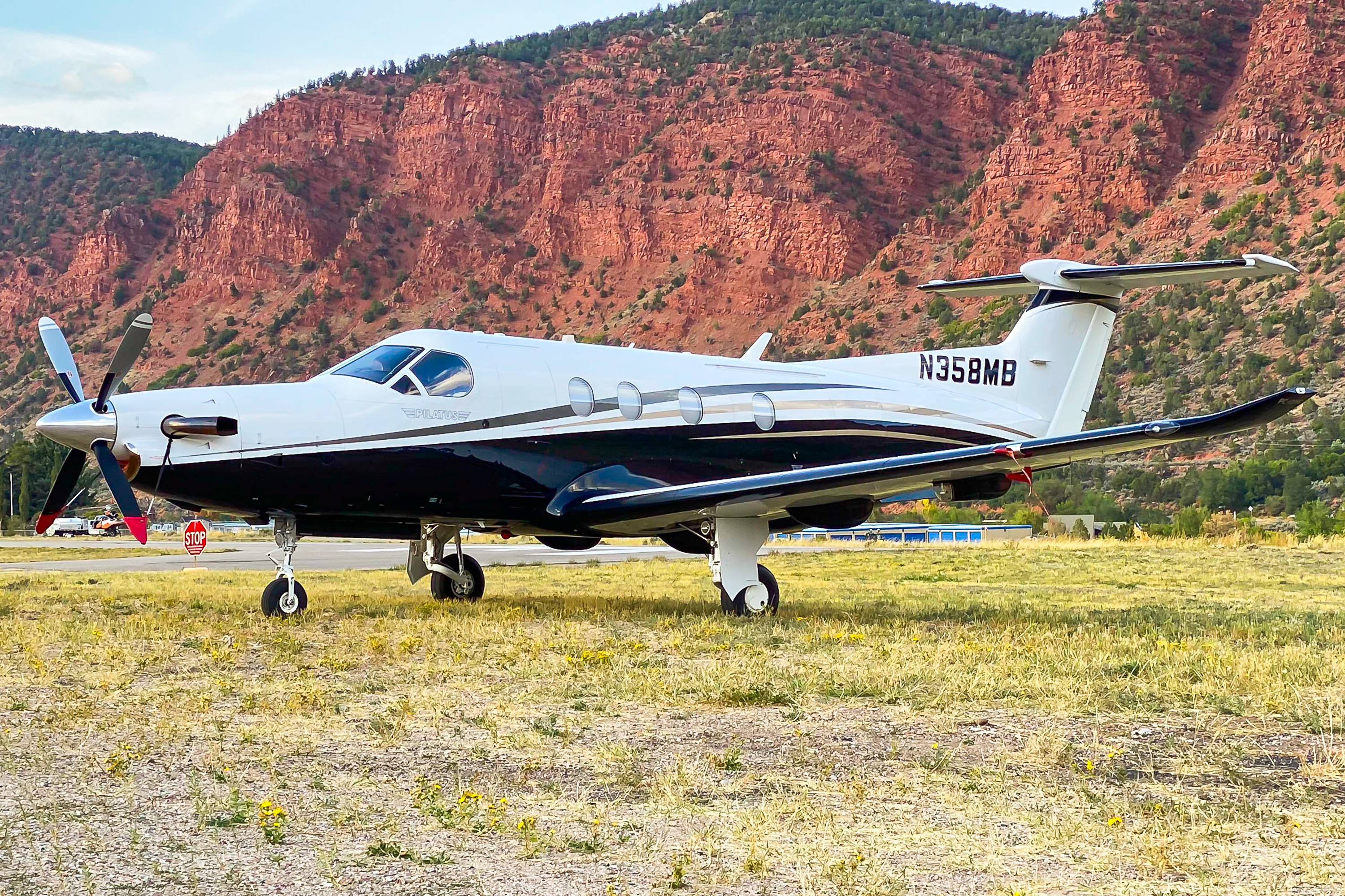 Full size: PRIVATE Pilatus PC-12 N358MB at Glenwood Springs Municipal Airport