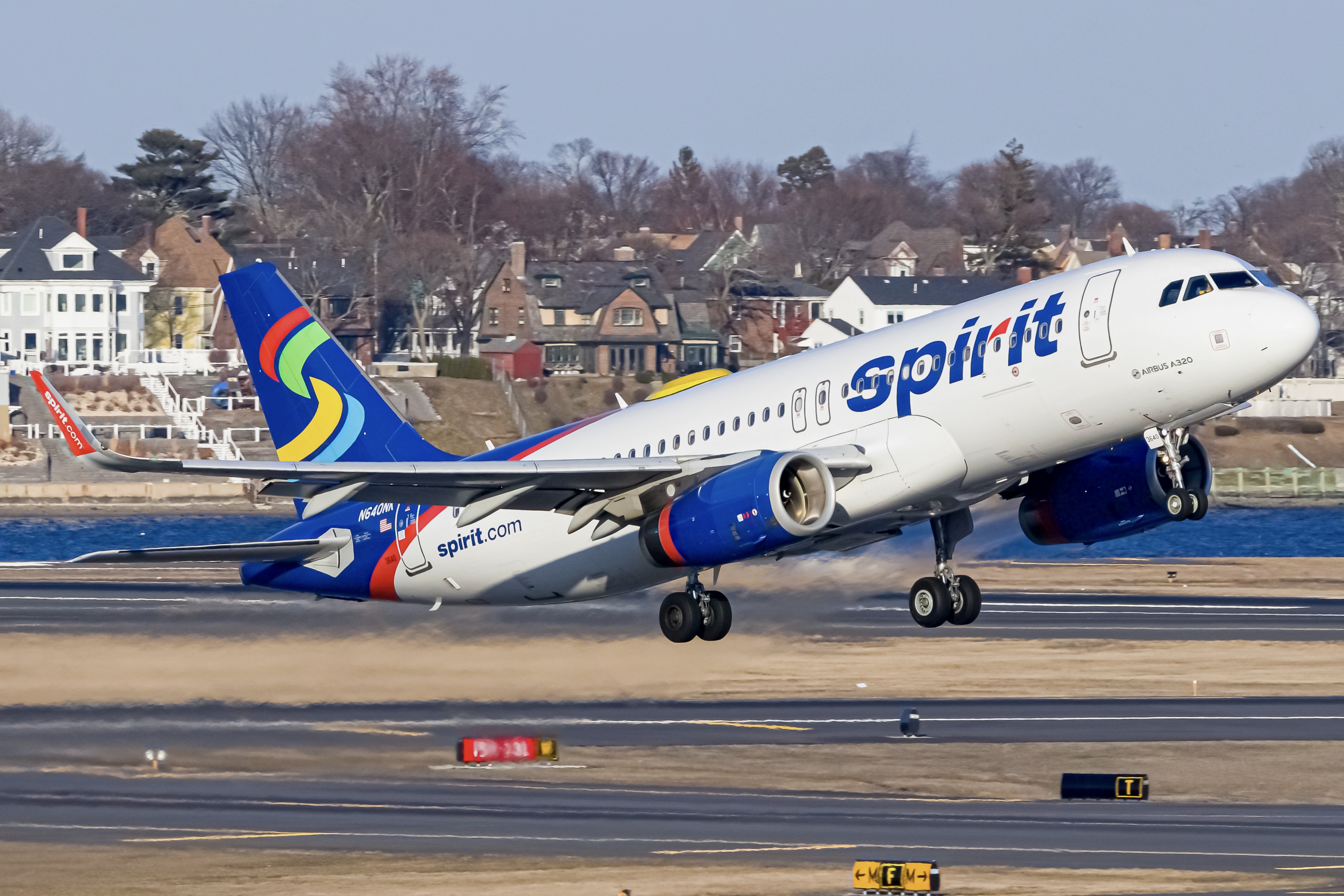 Full size: Spirit Airlines Airbus A320 N640NK at General Edward Lawrence Logan International Airport