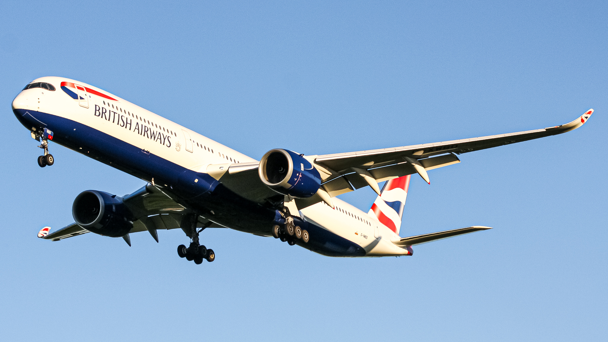 Full size: British Airways Airbus A350-1000 G-XWBD at Washington Dulles International Airport