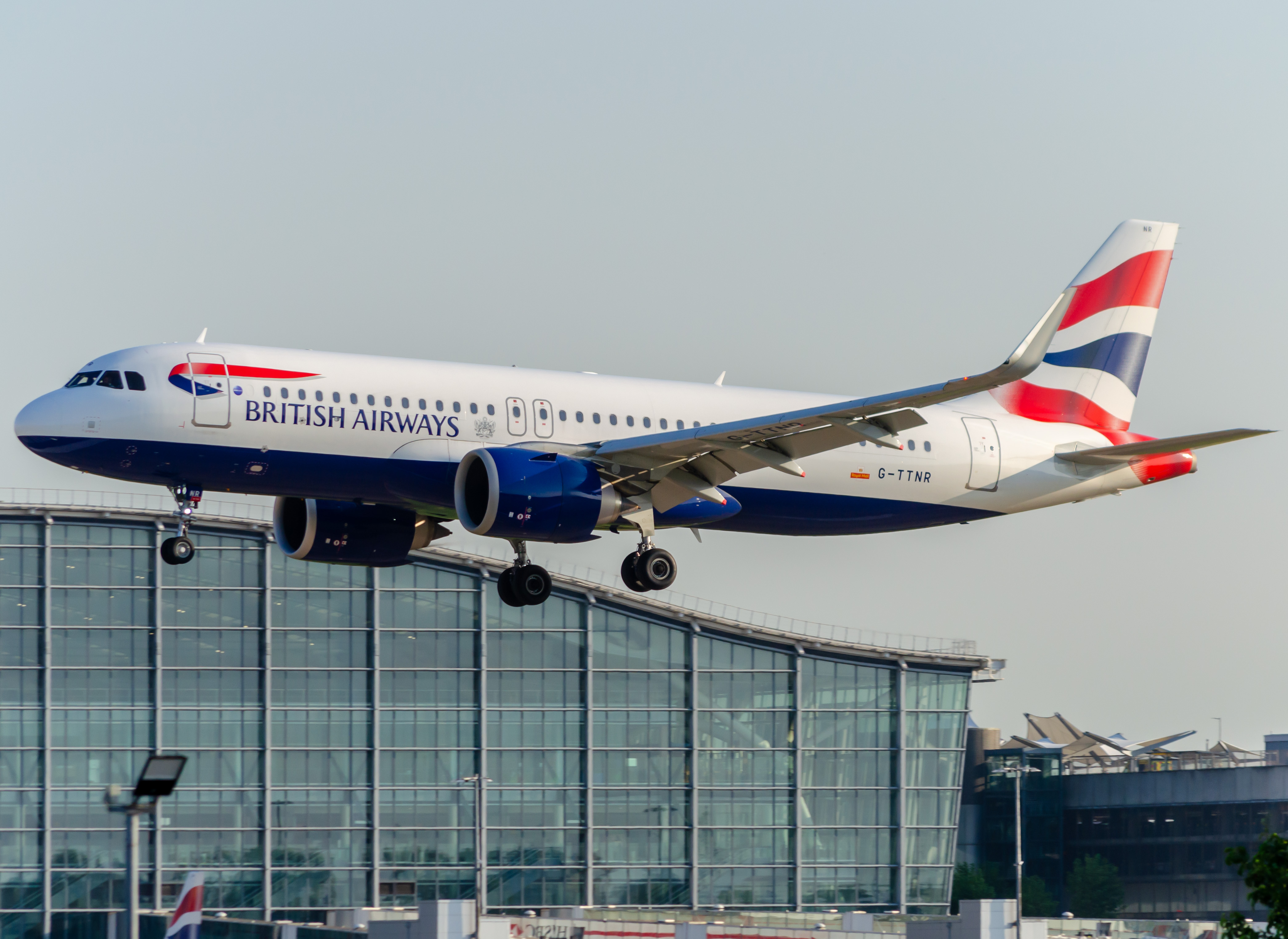 Full size: British Airways Airbus A320NEO GTTNR at London Heathrow International Airport
