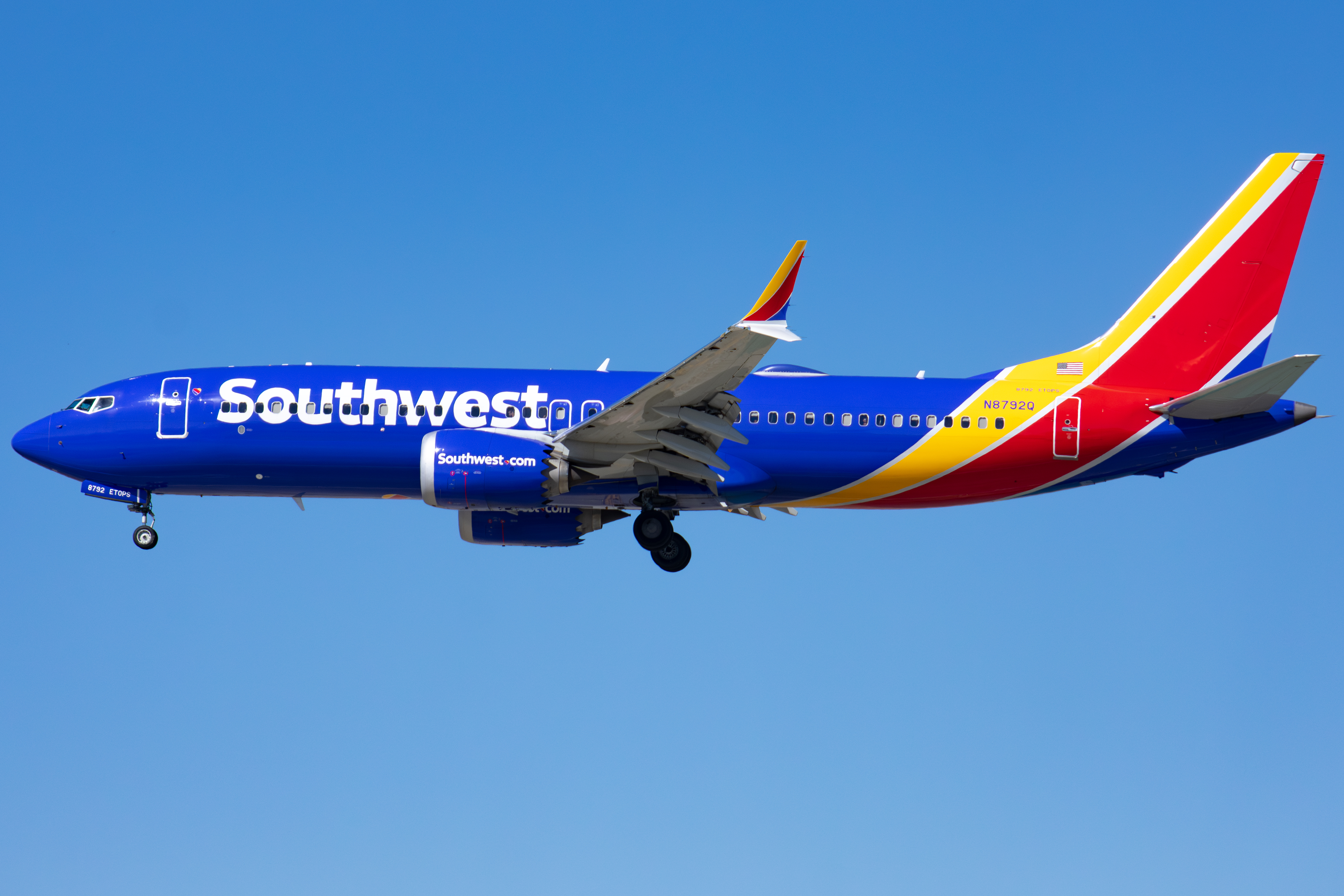 Full size: Southwest Airlines Boeing 737 MAX 8 N8792Q at Norman Y Mineta San Jose International Airport