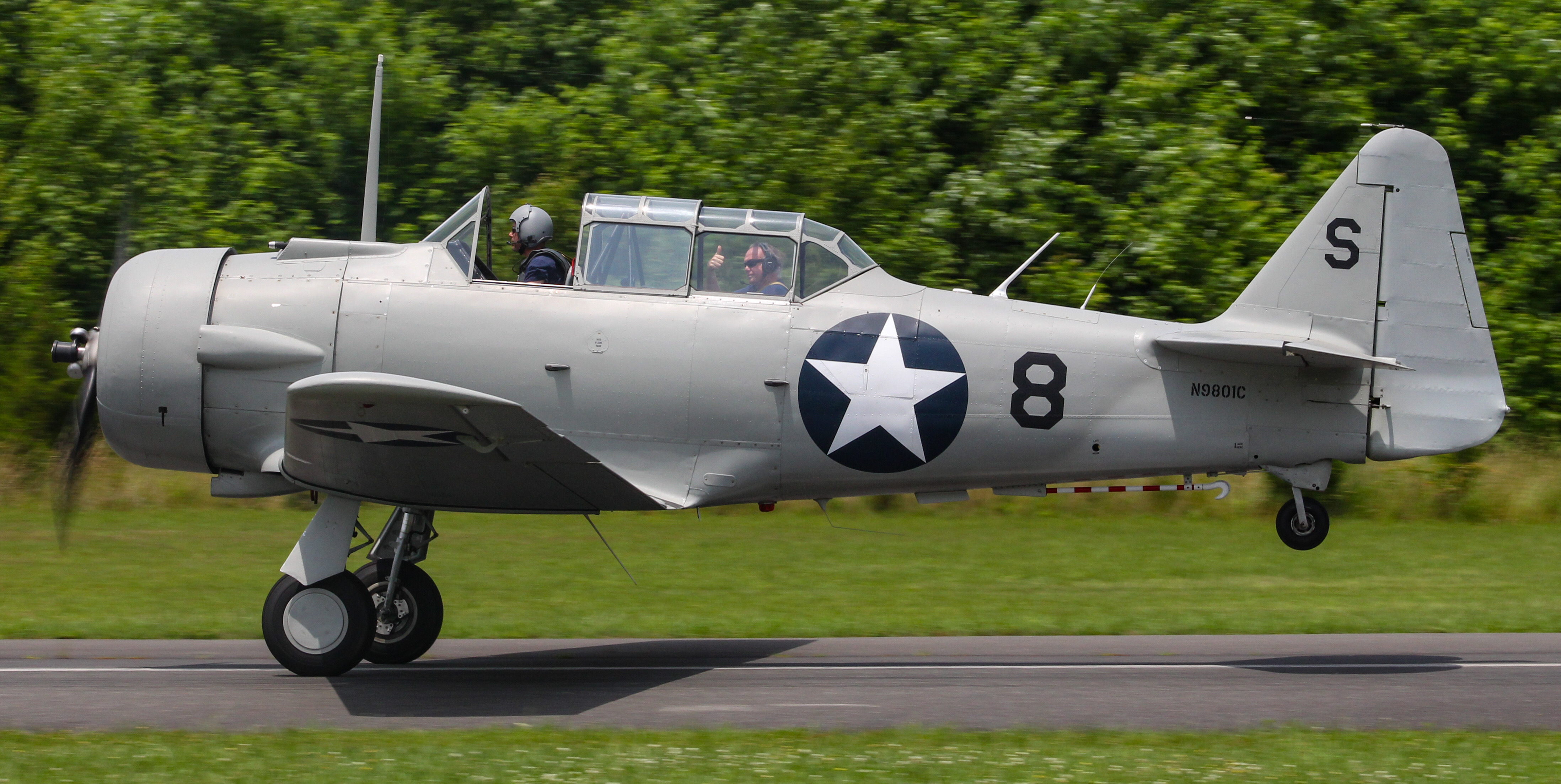 Full size: PRIVATE North American SNJ-4 Texan N9801C at Cross Keys Airport