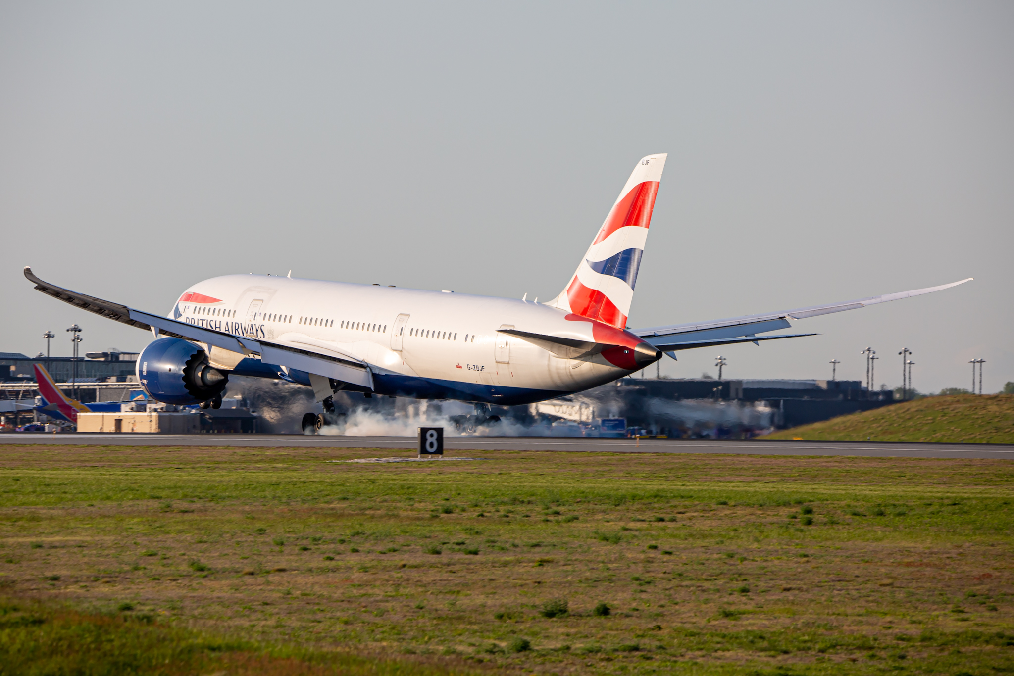 Full size: British Airways Boeing 787-8 G-ZBJF at Baltimore/Washington International Thurgood Marshall Airport