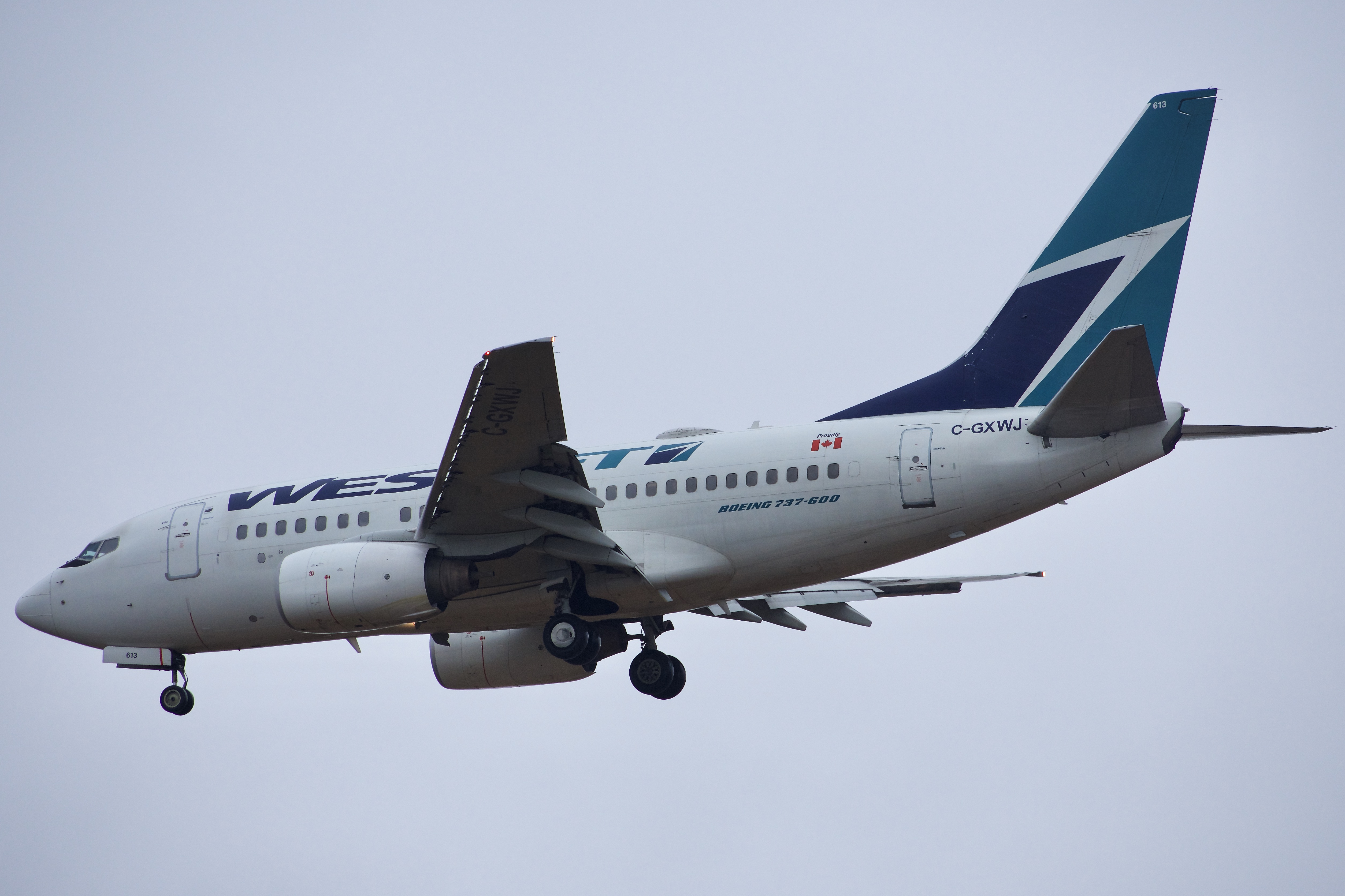 Full size: WestJet Boeing 737-6CT C-GXWJ at Orlando International Airport