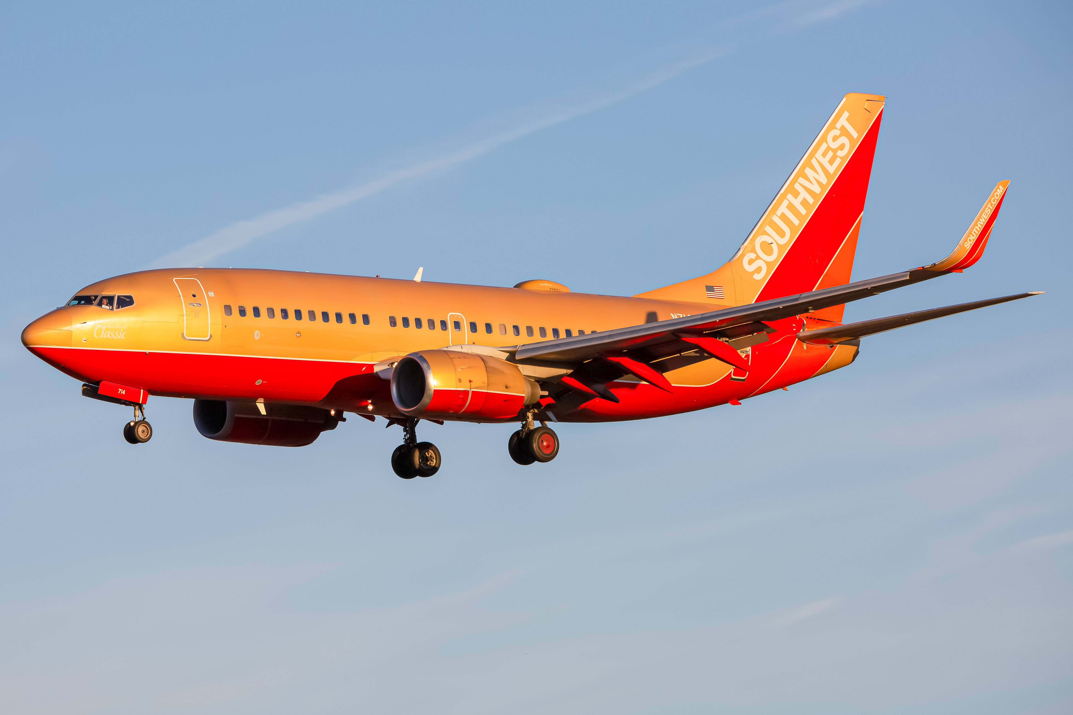 Full size: Southwest Airlines Boeing 737-700 N714CB at Baltimore/Washington International Thurgood Marshall Airport