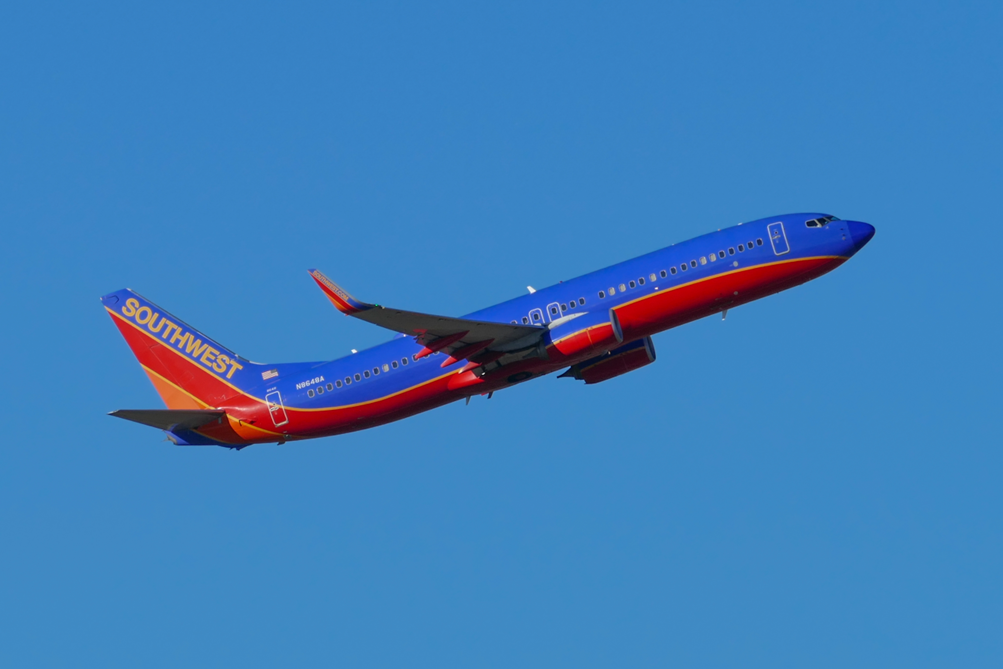 Full size: Southwest Airlines Boeing 737-800 N8648A at Austin-Bergstrom International Airport