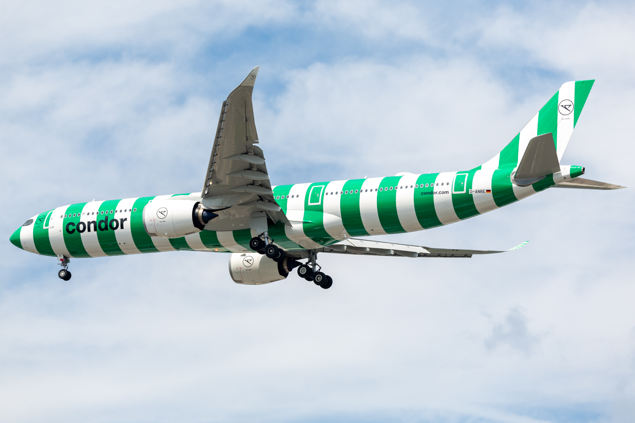 Full size: Condor Airbus A330-900 D-ANRE at John F. Kennedy International Airport