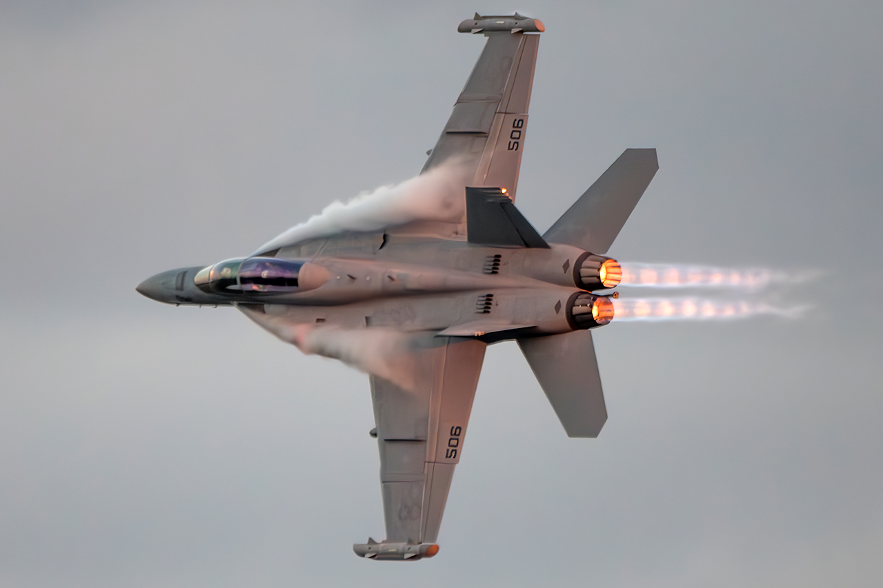 Full size: USN - United States Navy Boeing EA-18G Growler 168773 at Wittman Regional Airport