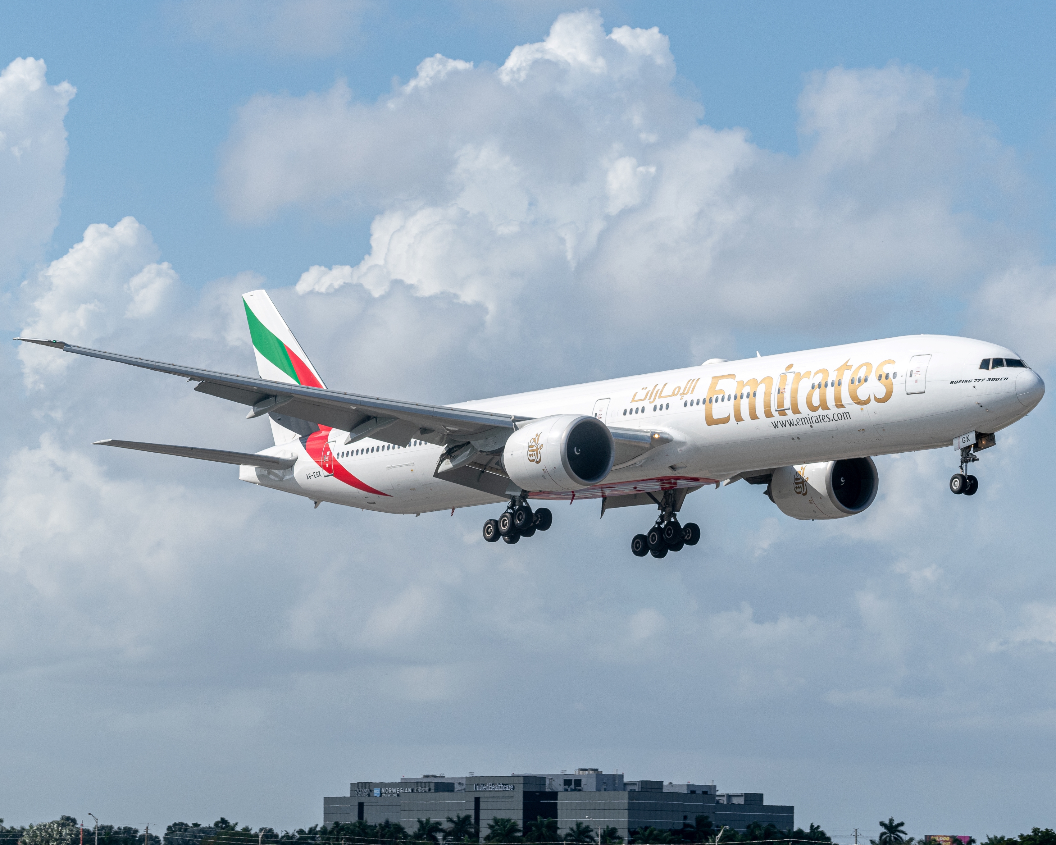 Full size: Emirates Boeing 777-300ER A6-EGK at Miami International Airport