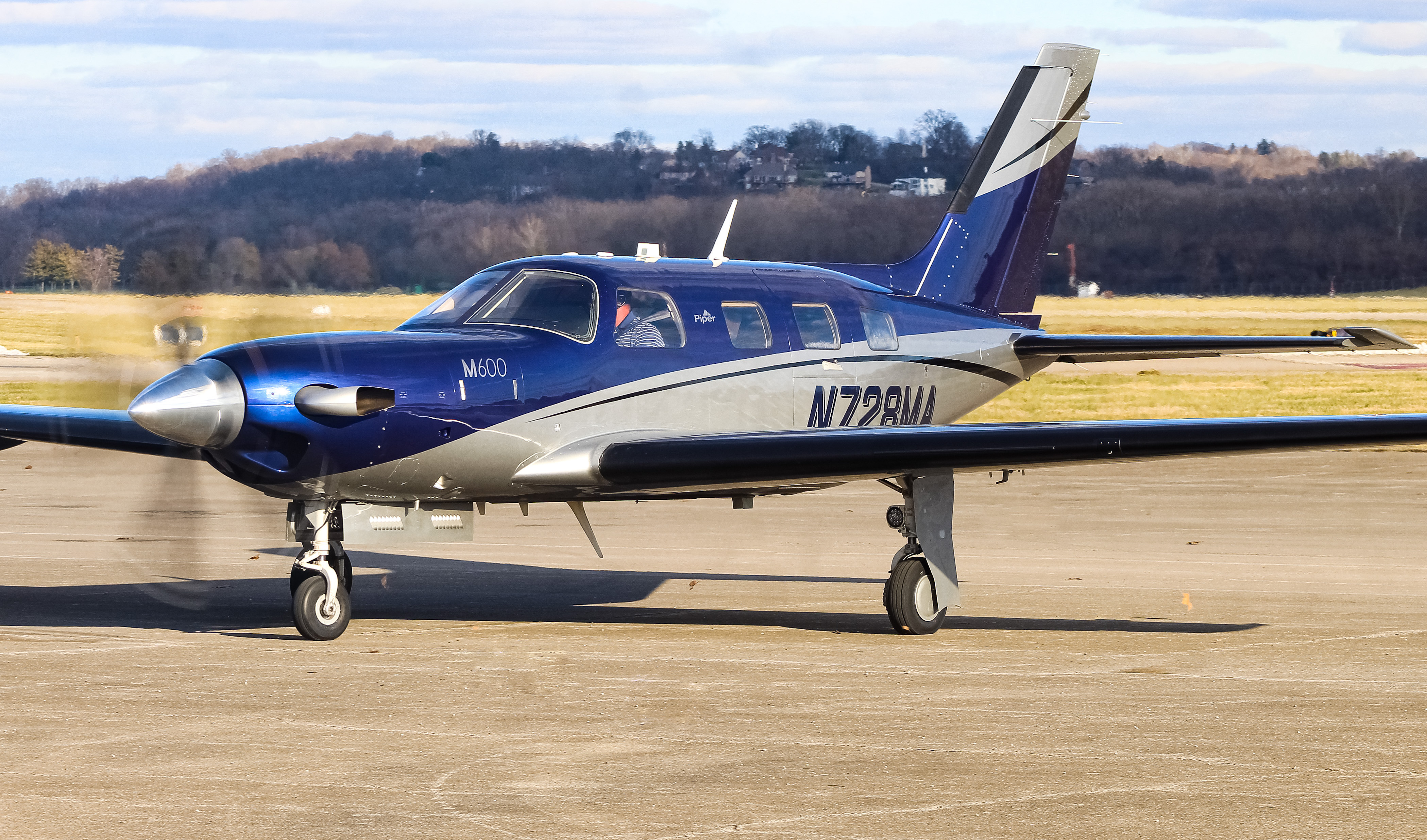 Full size: PRIVATE Piper M500 N728MA at Cincinnati Municipal Airport/Lunken Field