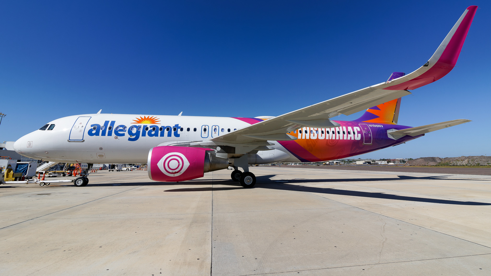 Full size: Allegiant Air Airbus A320 N198NV at St. Petersburg Clearwater International Airport