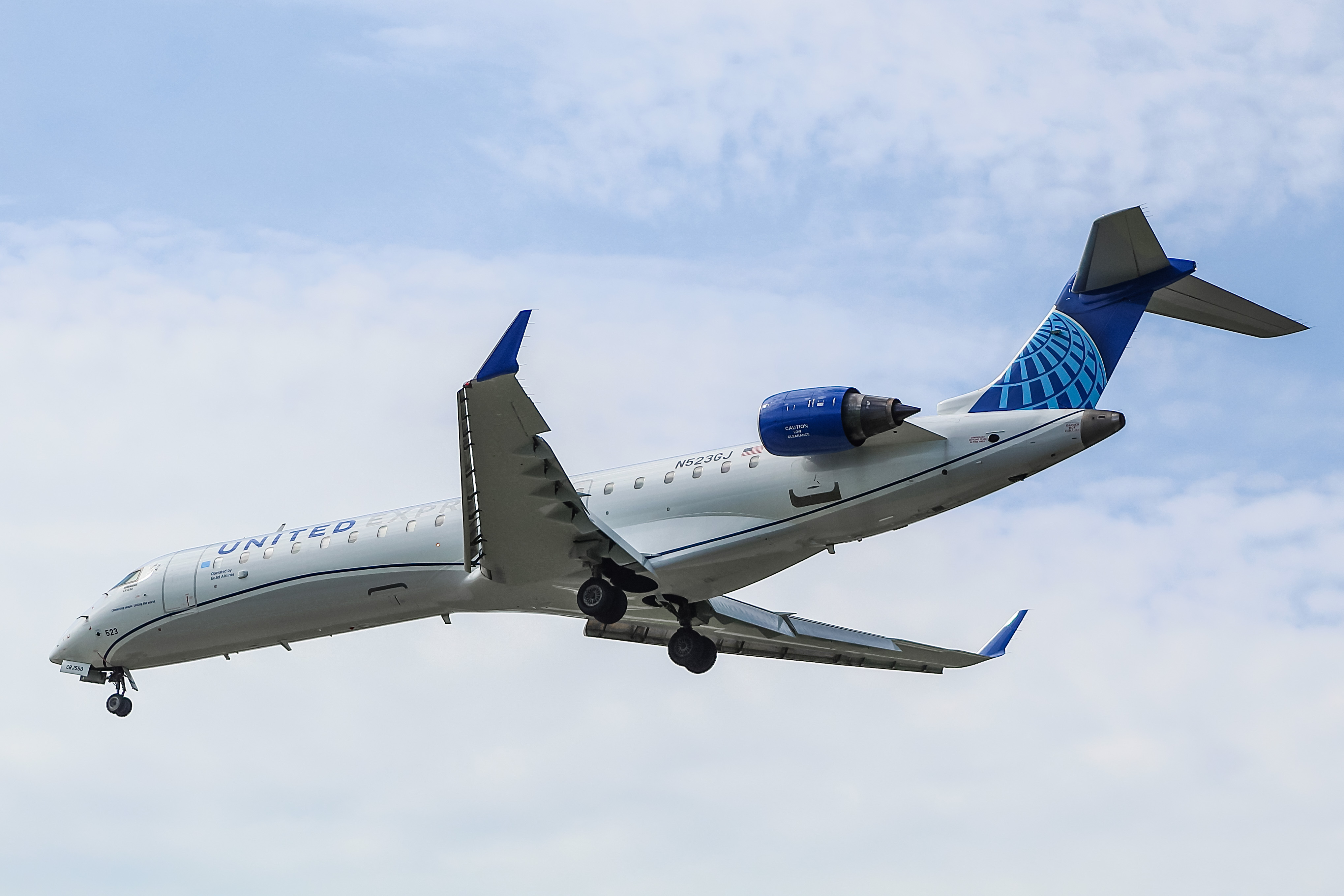 Full size: United Express Mitsubishi CRJ-550 N523GJ at Chicago O'Hare International Airport