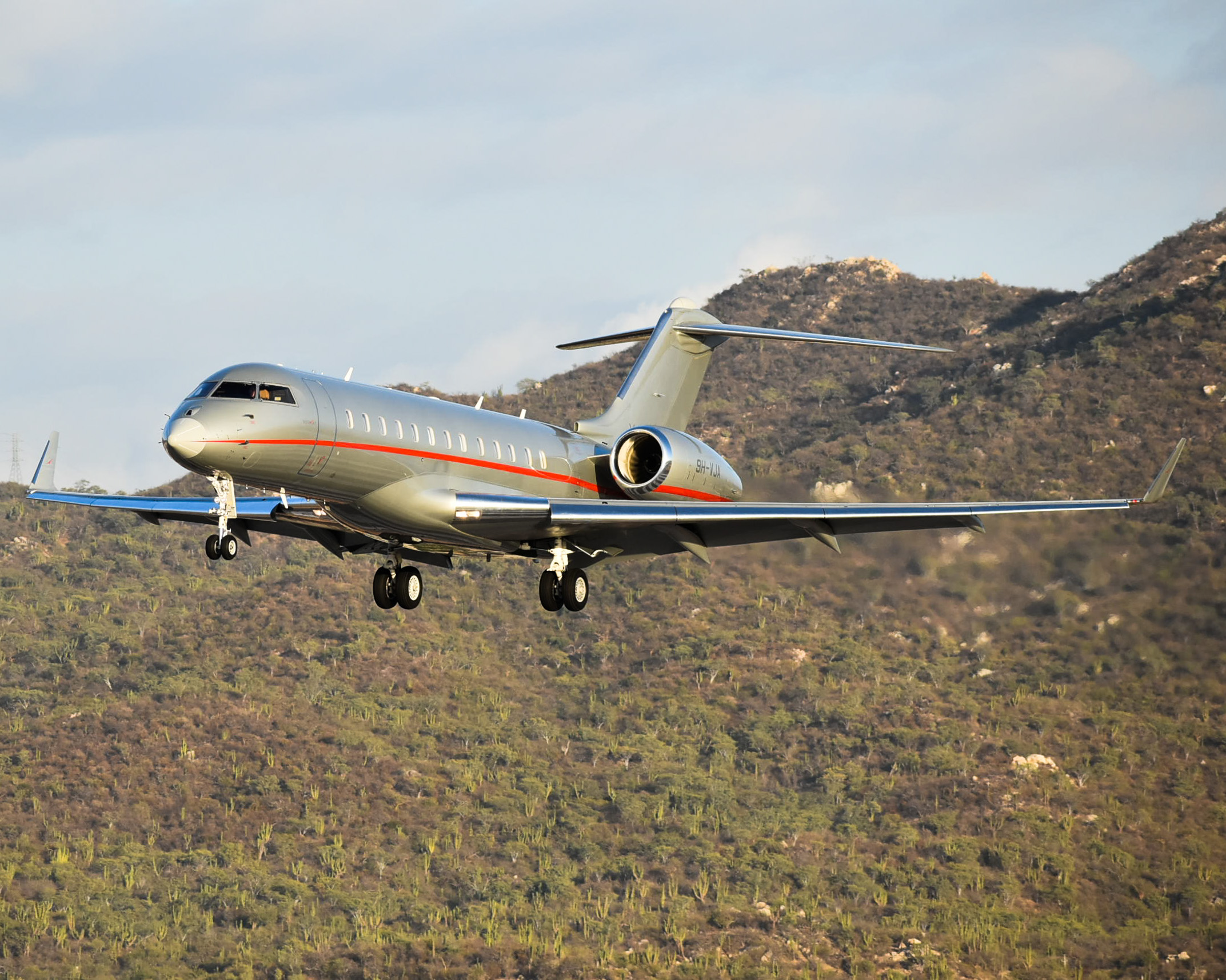 Full size: PRIVATE Bombardier Global 6000 9H-VJA at Aeropuerto de Cabo San Lucas Internacional