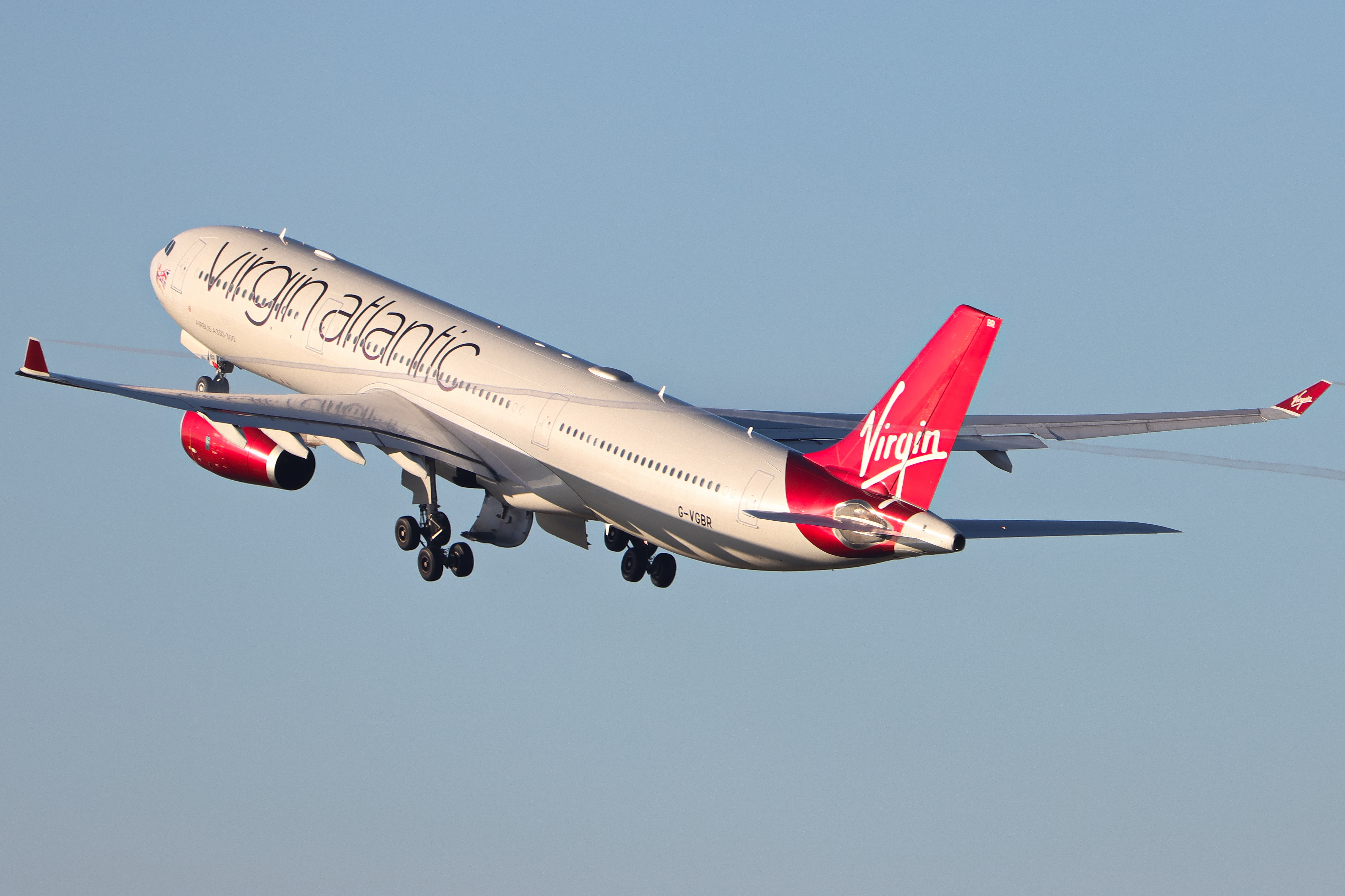 Full size: Virgin Atlantic  Airbus A330-300 G-VGBR at Manchester Airport