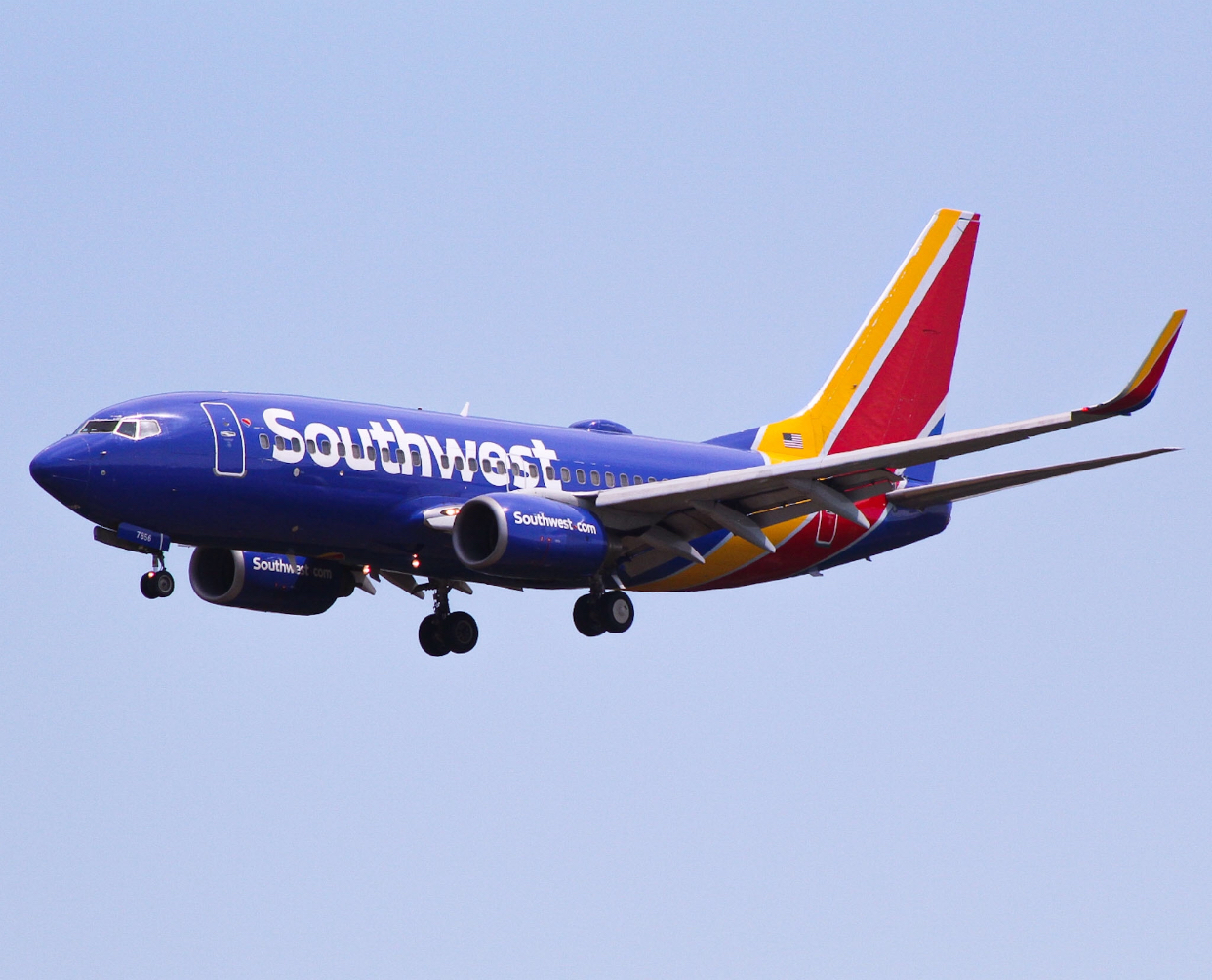 Full size: Southwest Airlines Boeing 737-800 N7856A at Austin-Bergstrom International Airport