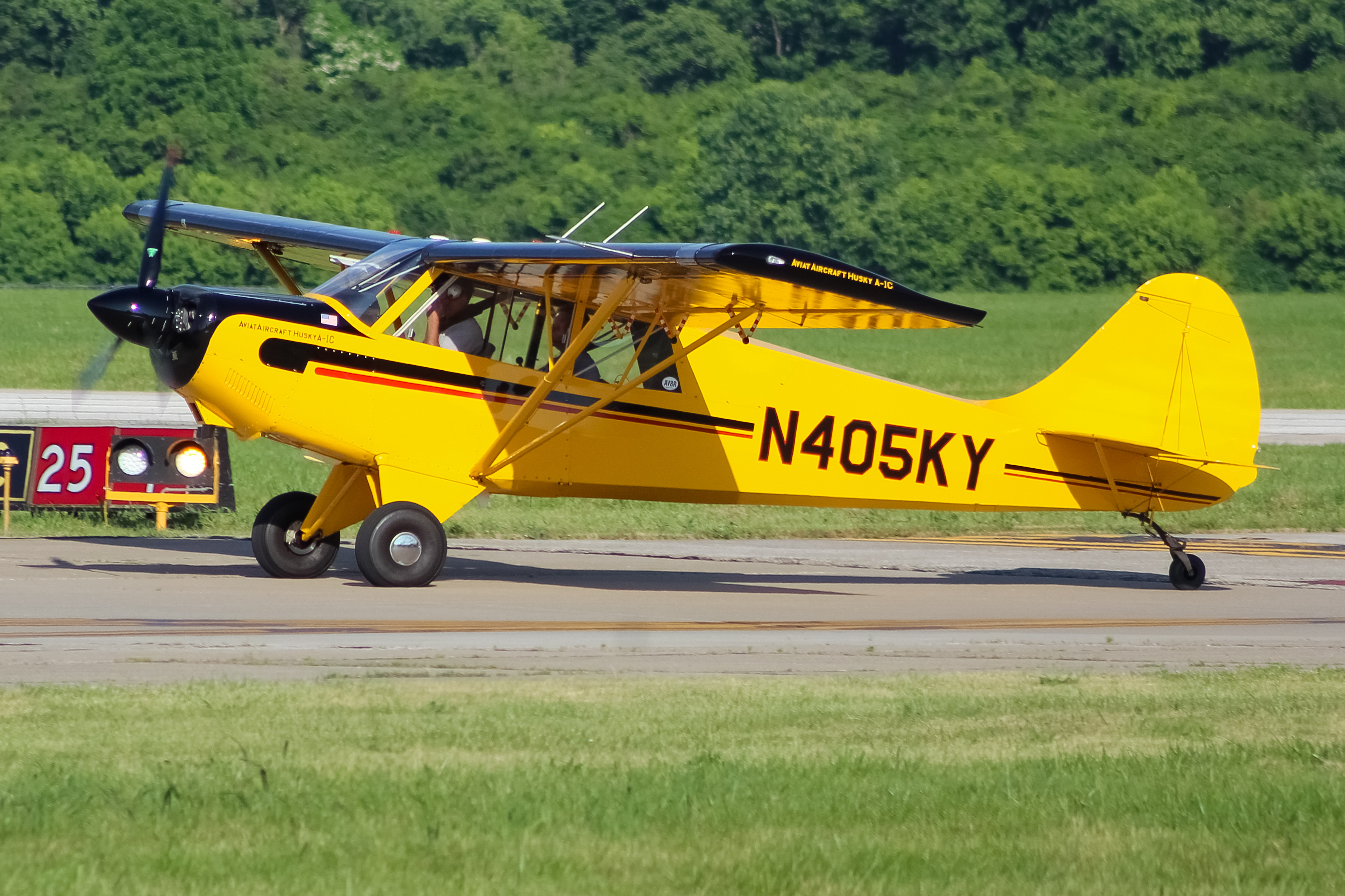 Full size: PRIVATE  Aviat A-1C Husky N405KY at Cincinnati Municipal Airport/Lunken Field