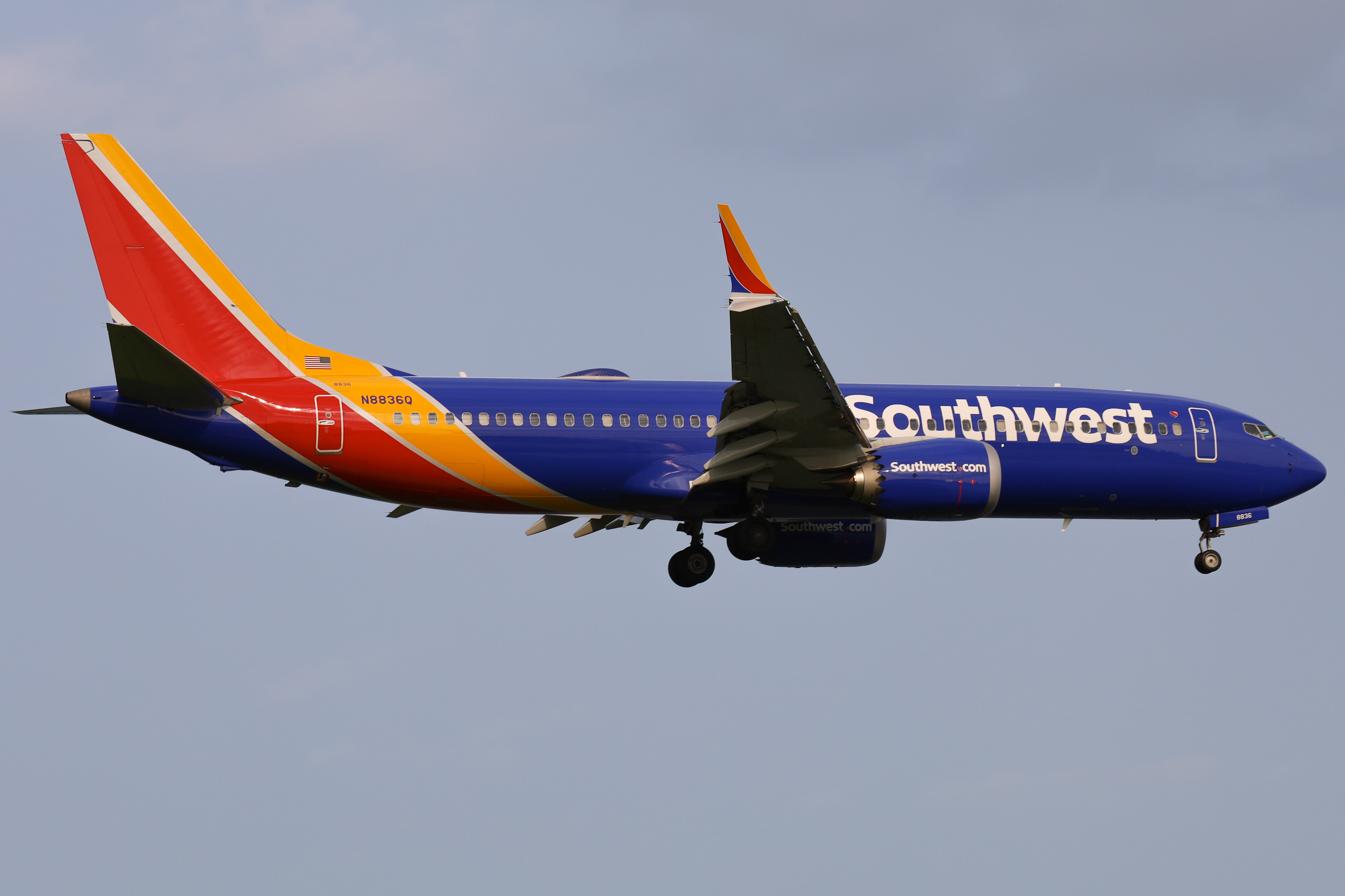 Full size: Southwest Airlines Boeing 737-800 N8836Q at Ronald Reagan National Airport
