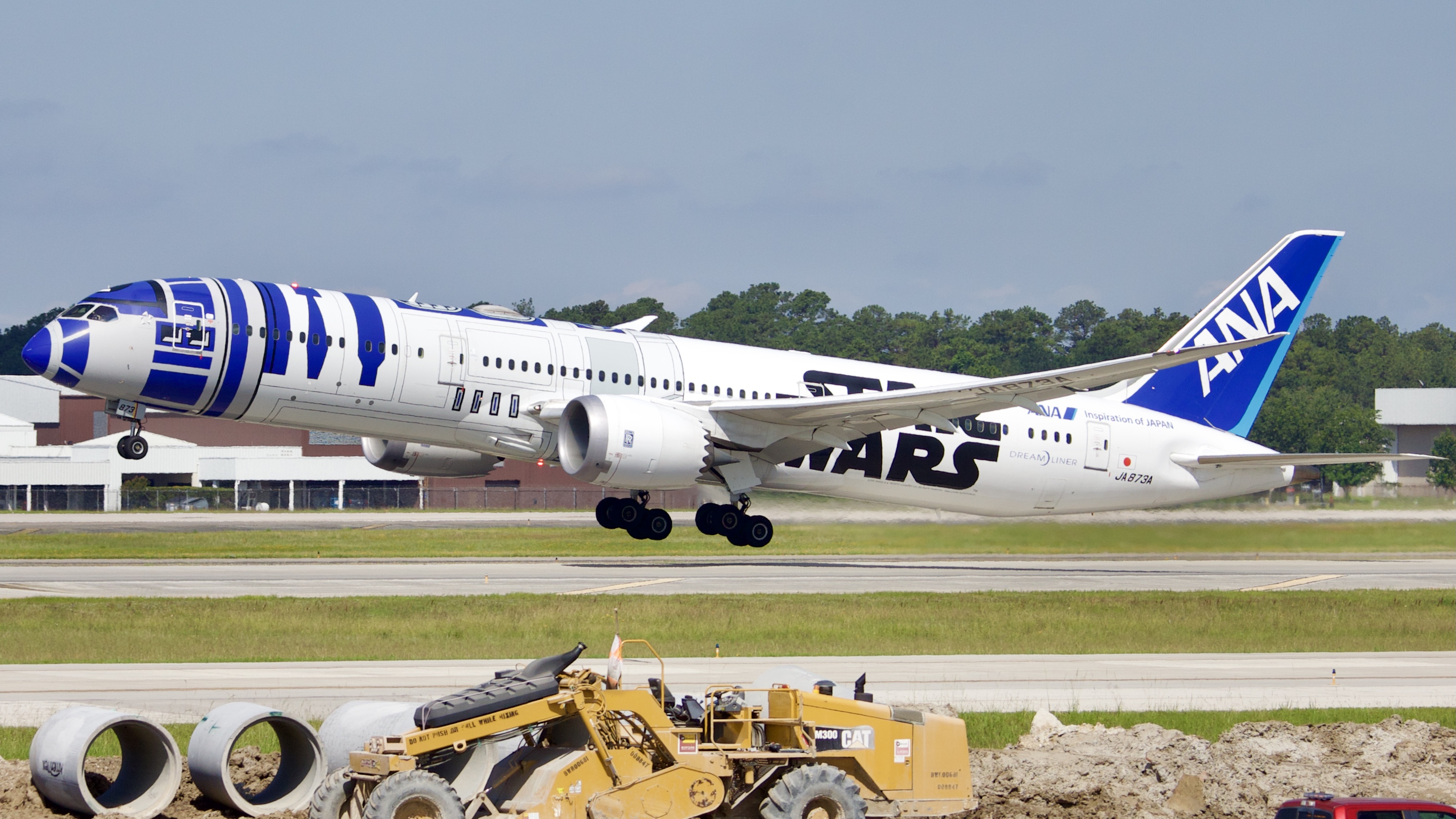 Full size: All Nippon Airways Boeing 787-9 JA873A at Houston-George Bush Intercontinental Airport