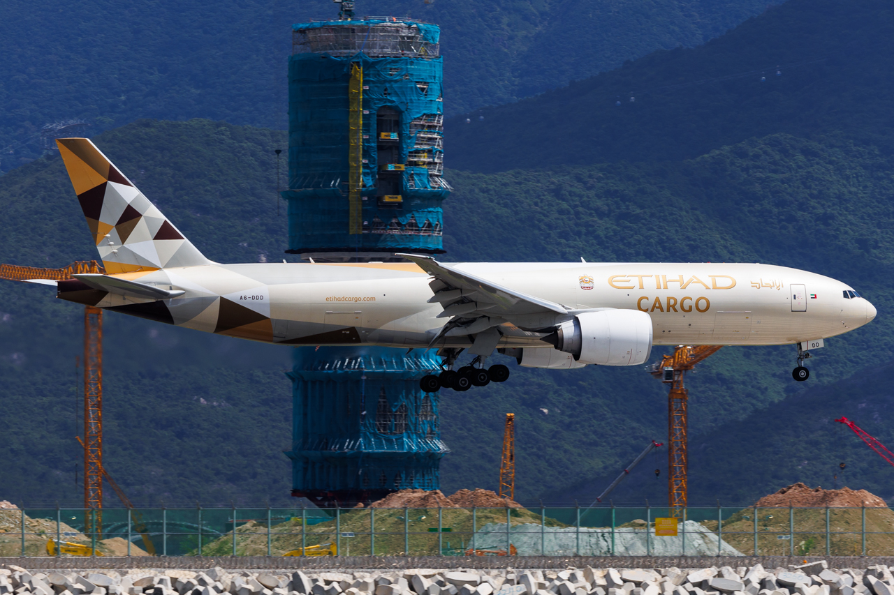 Full size: Etihad Cargo Boeing 777F A6-DDD at Hong Kong International Airport