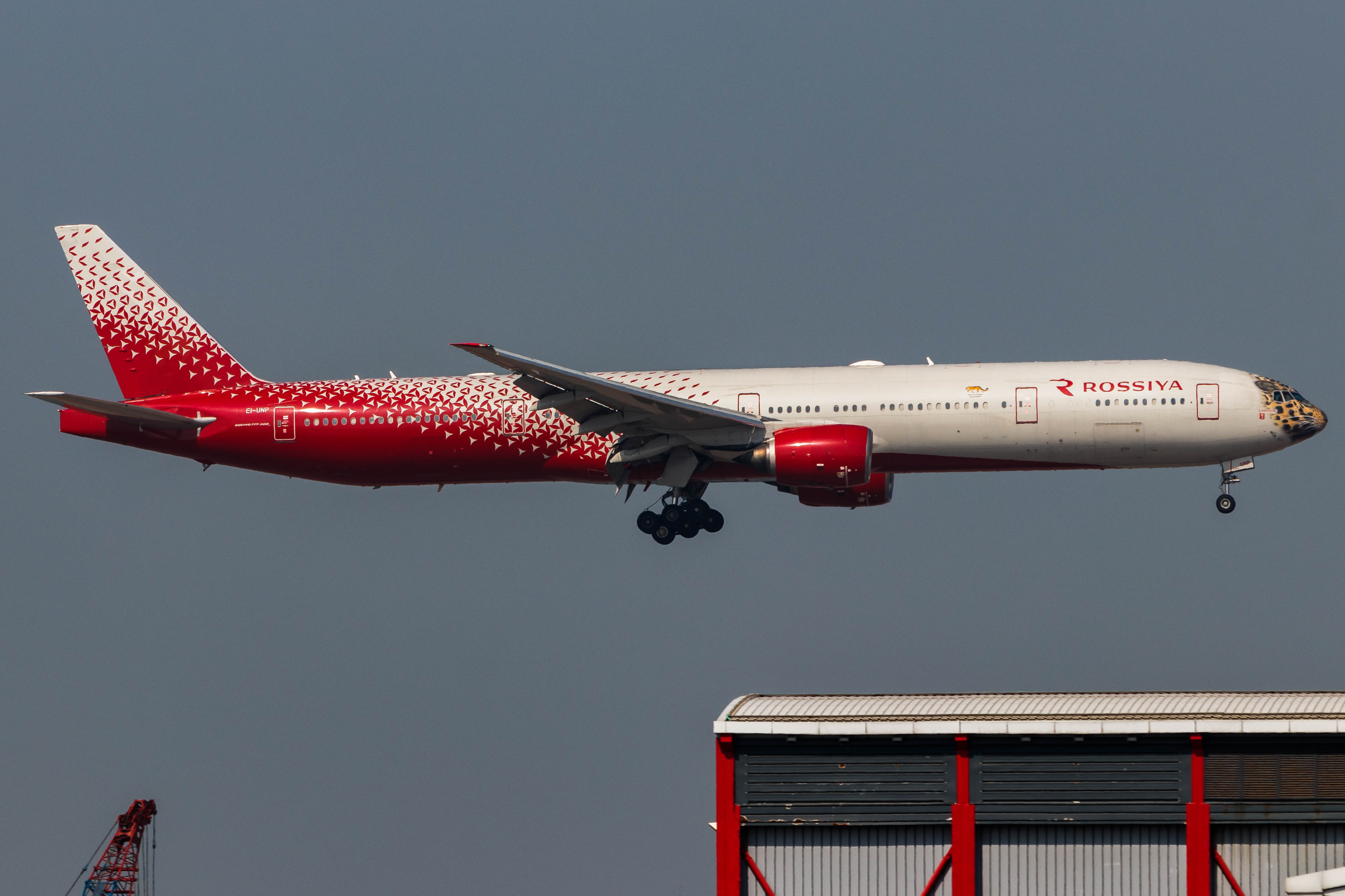 Full size: Rossiya Boeing 777-300 EI-UNP at Hong Kong International Airport