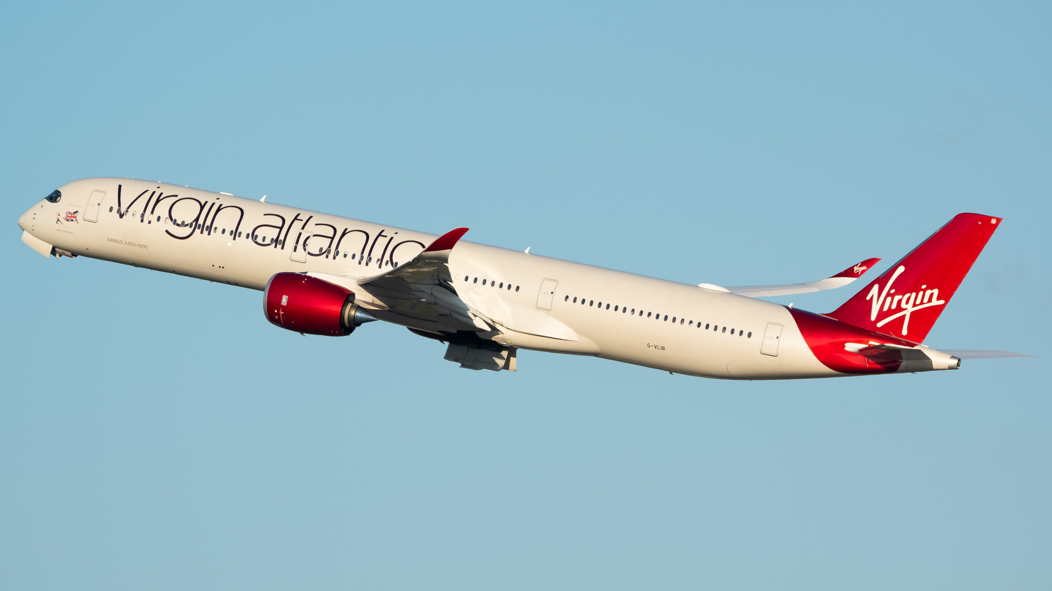 Full size: Virgin Atlantic Airbus A350-1000 G-VLIB at Orlando International Airport