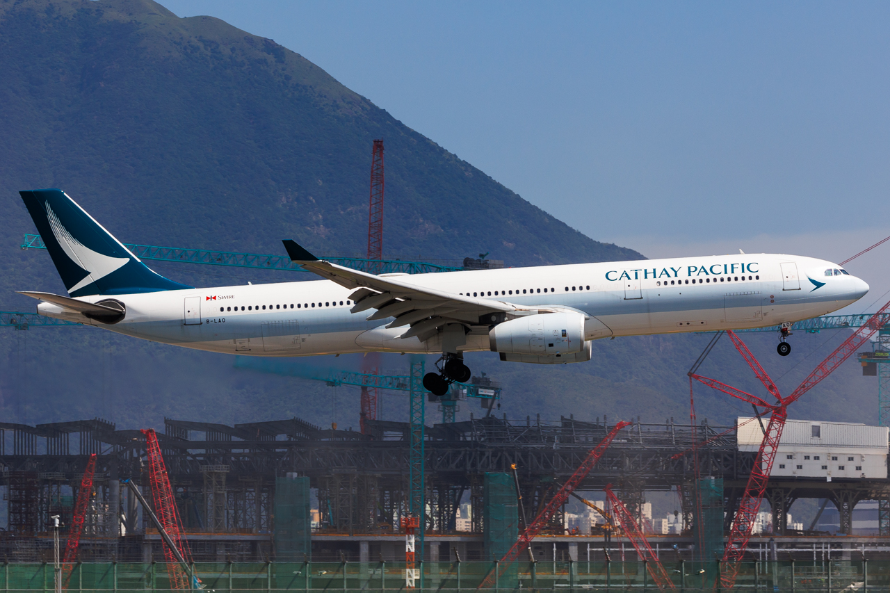 Full size: Cathay Pacific Airbus A330-300 B-LAO at Hong Kong International Airport