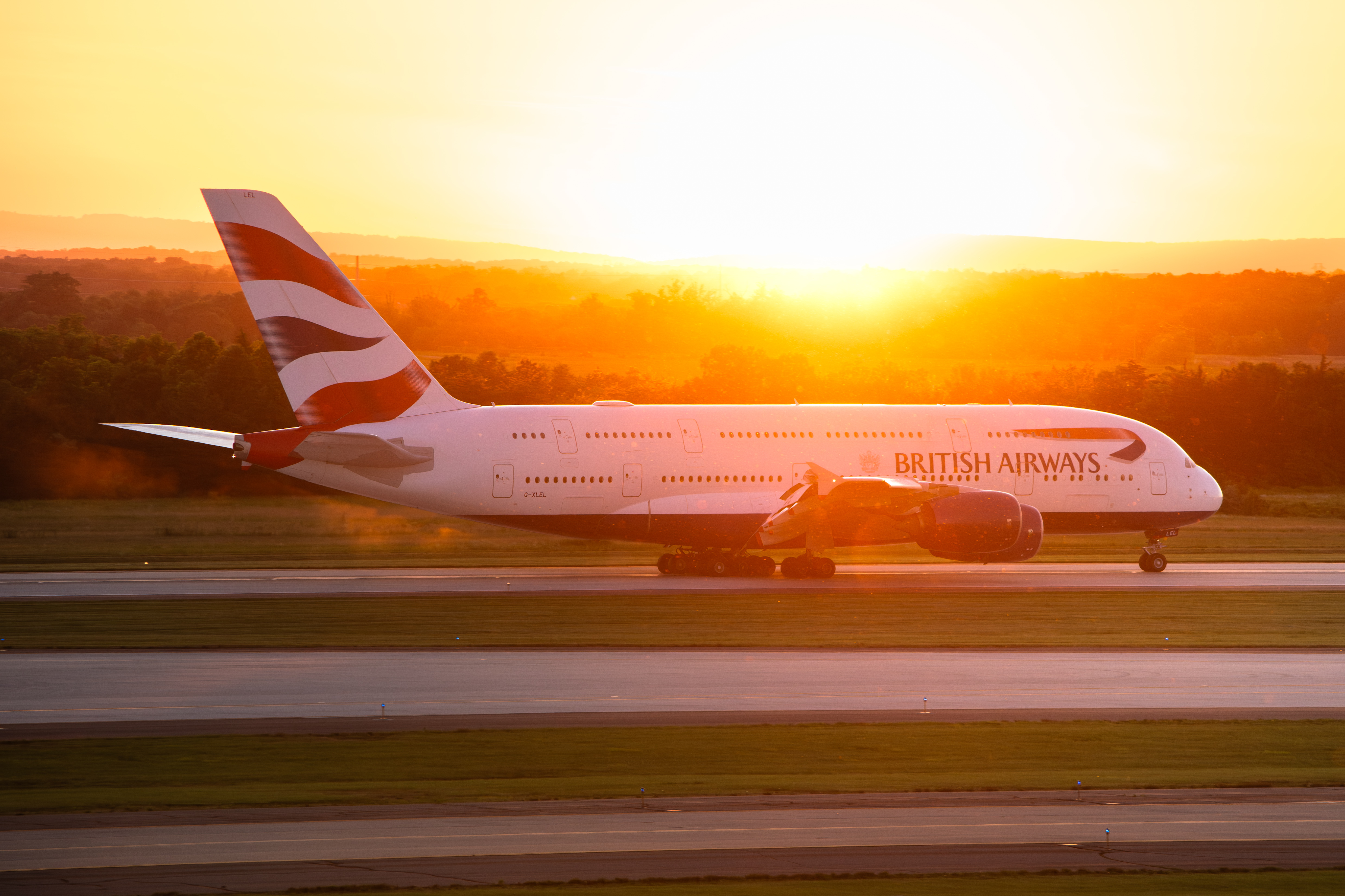 Full size: British Airways Airbus A380-800 G-XLEL at Washington Dulles International Airport