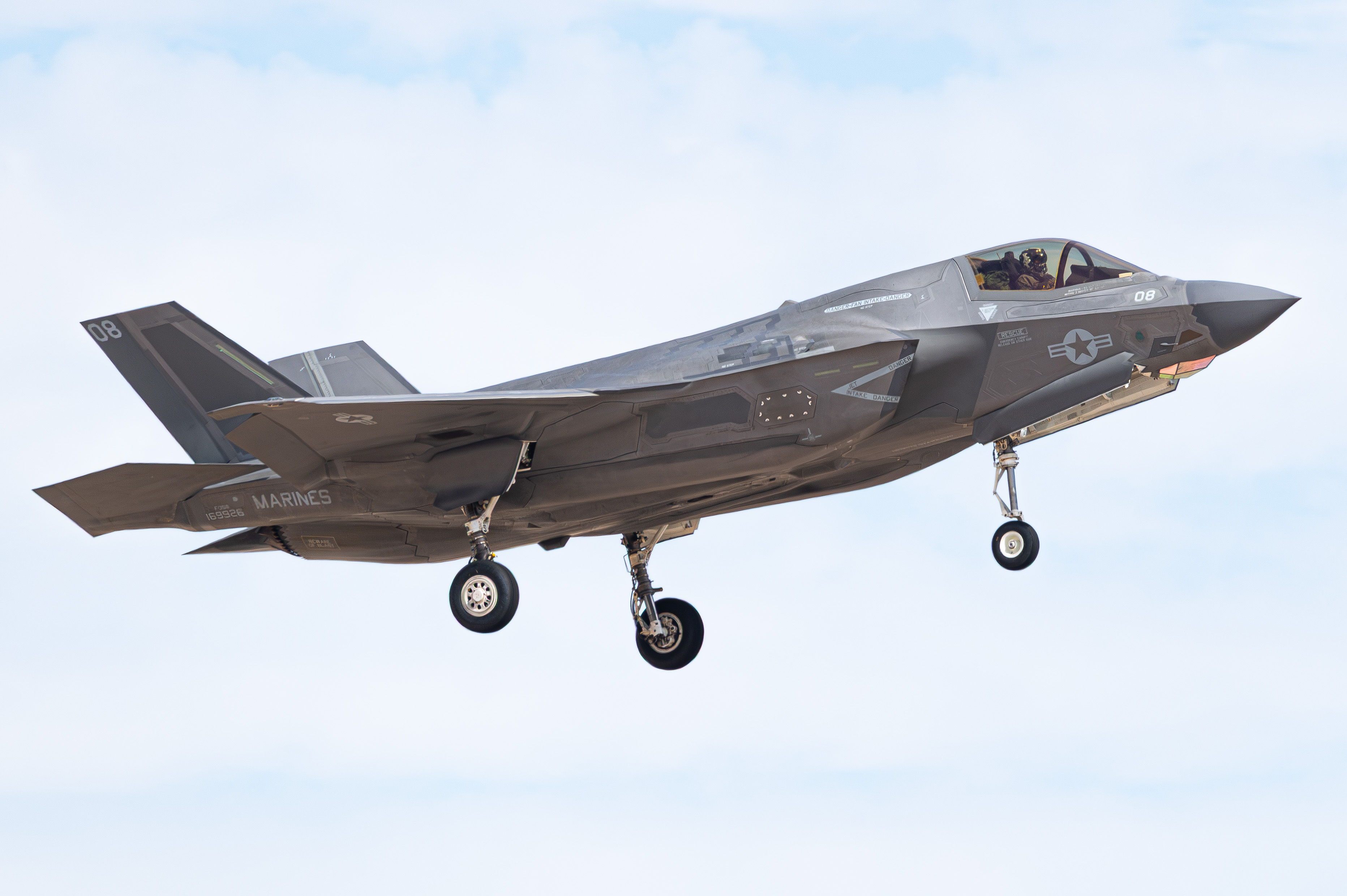 Full size: USMC - United States Marine Corp Lockheed Martin F-35 Lightning 169926 at 